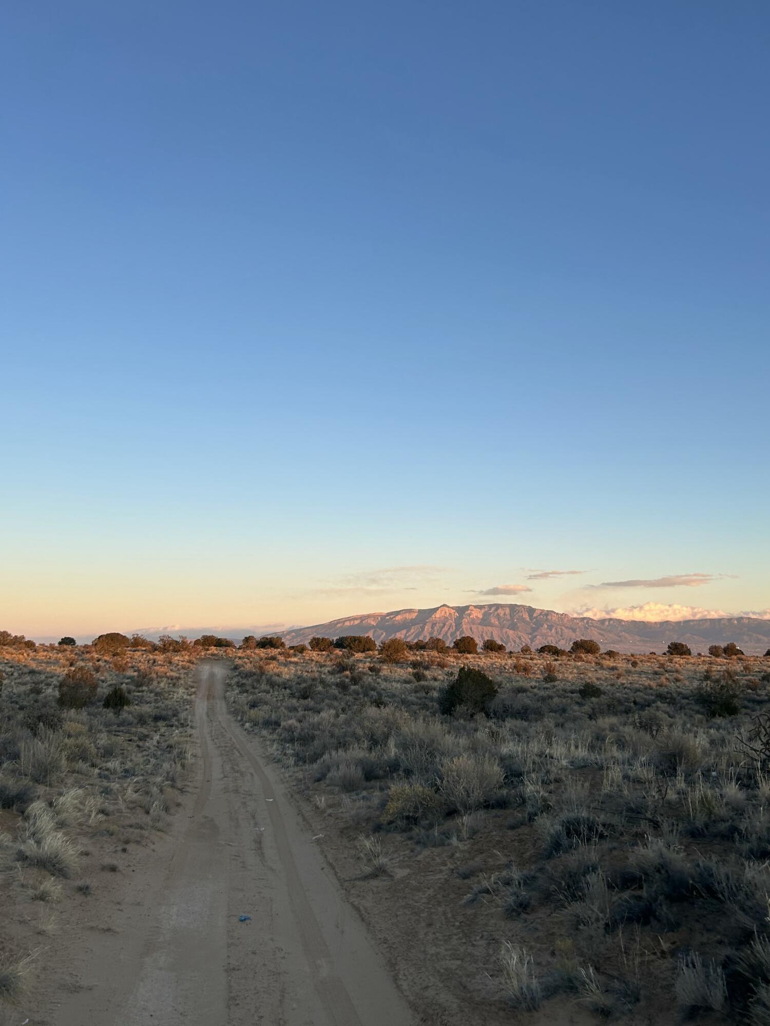 27th Avenue, Rio Rancho, New Mexico image 3