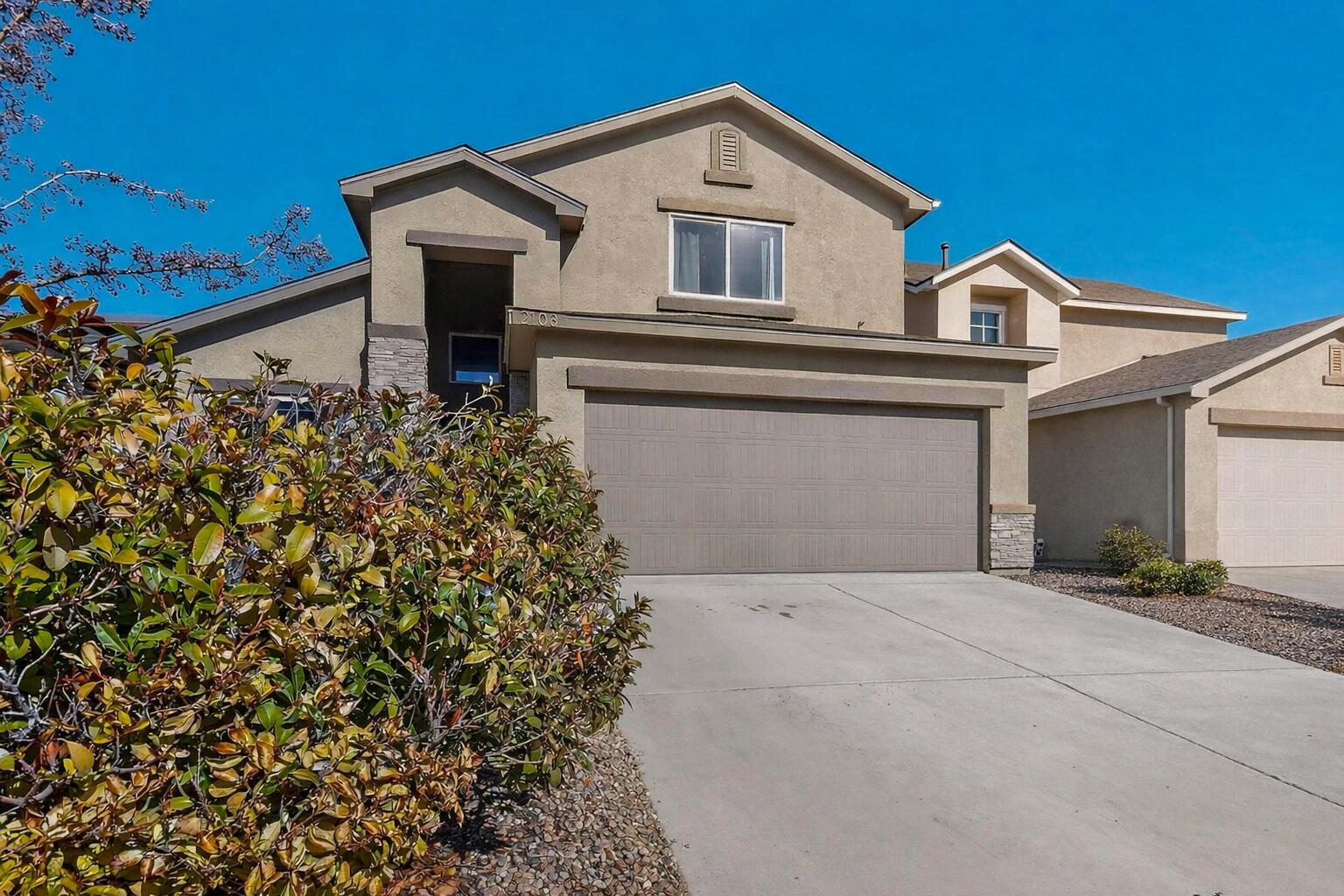 2103 N Ensenada Circle SE