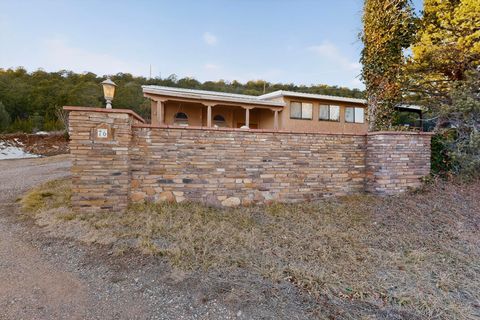 76 Canoncito Road Cedar Crest NM 87008