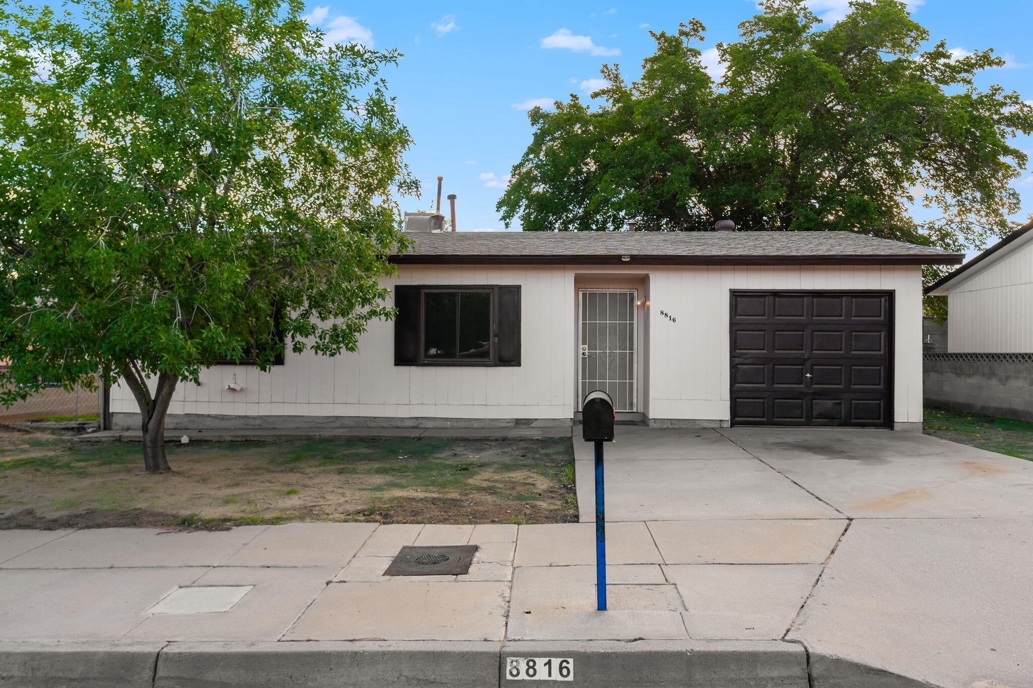 8816 Robby Avenue SW