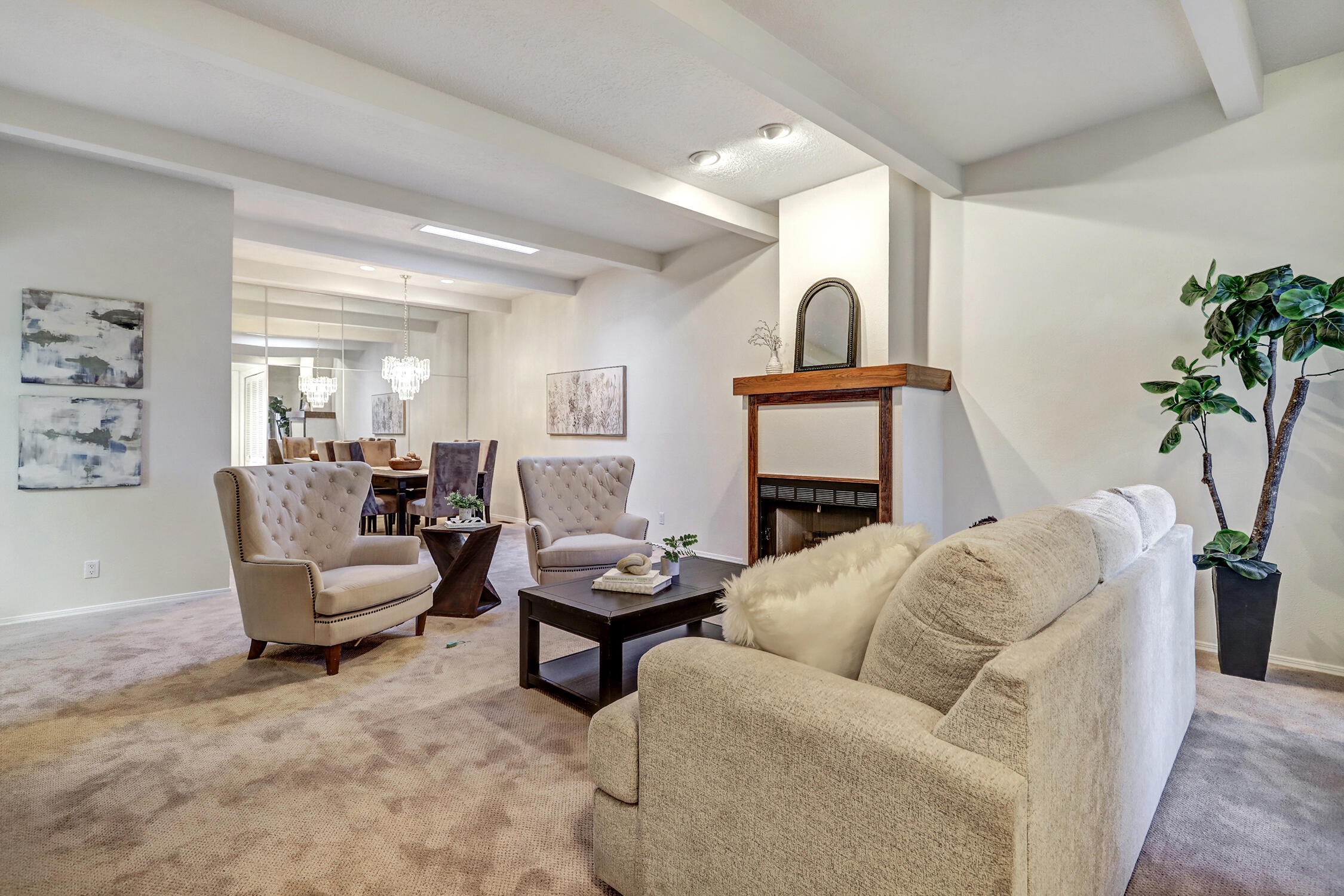 1391 Wagon Train Drive SE