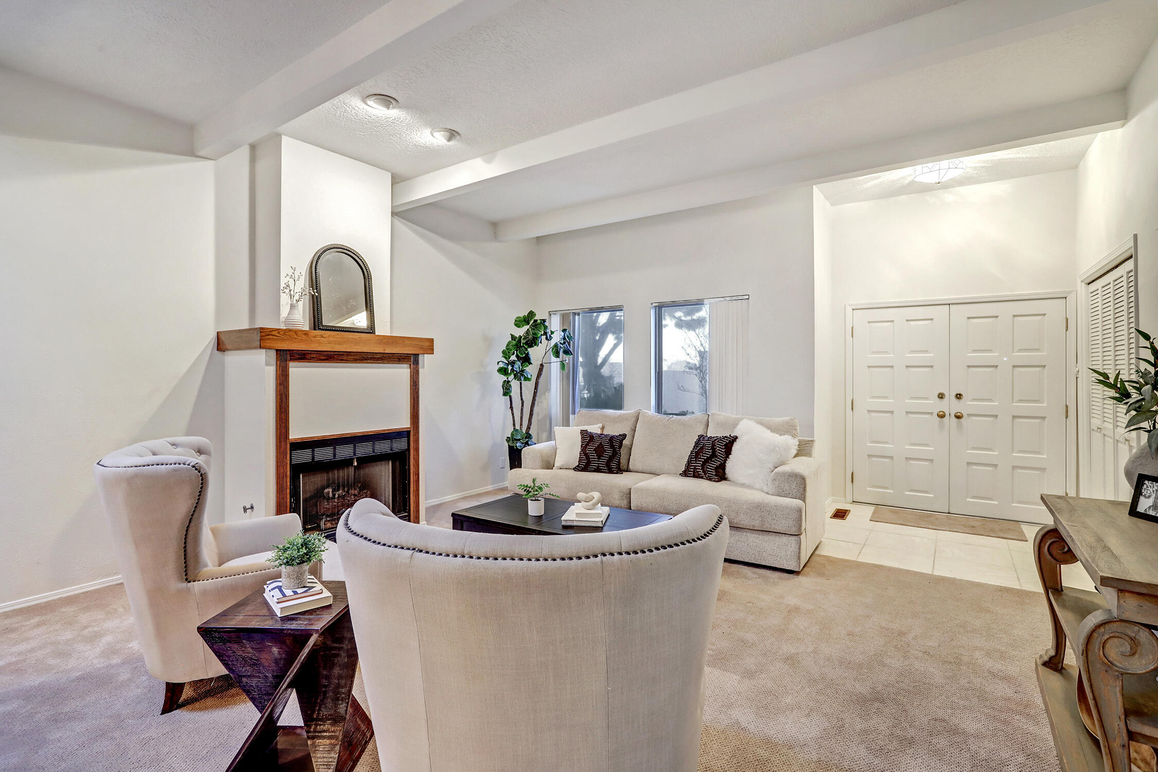 1391 Wagon Train Drive SE