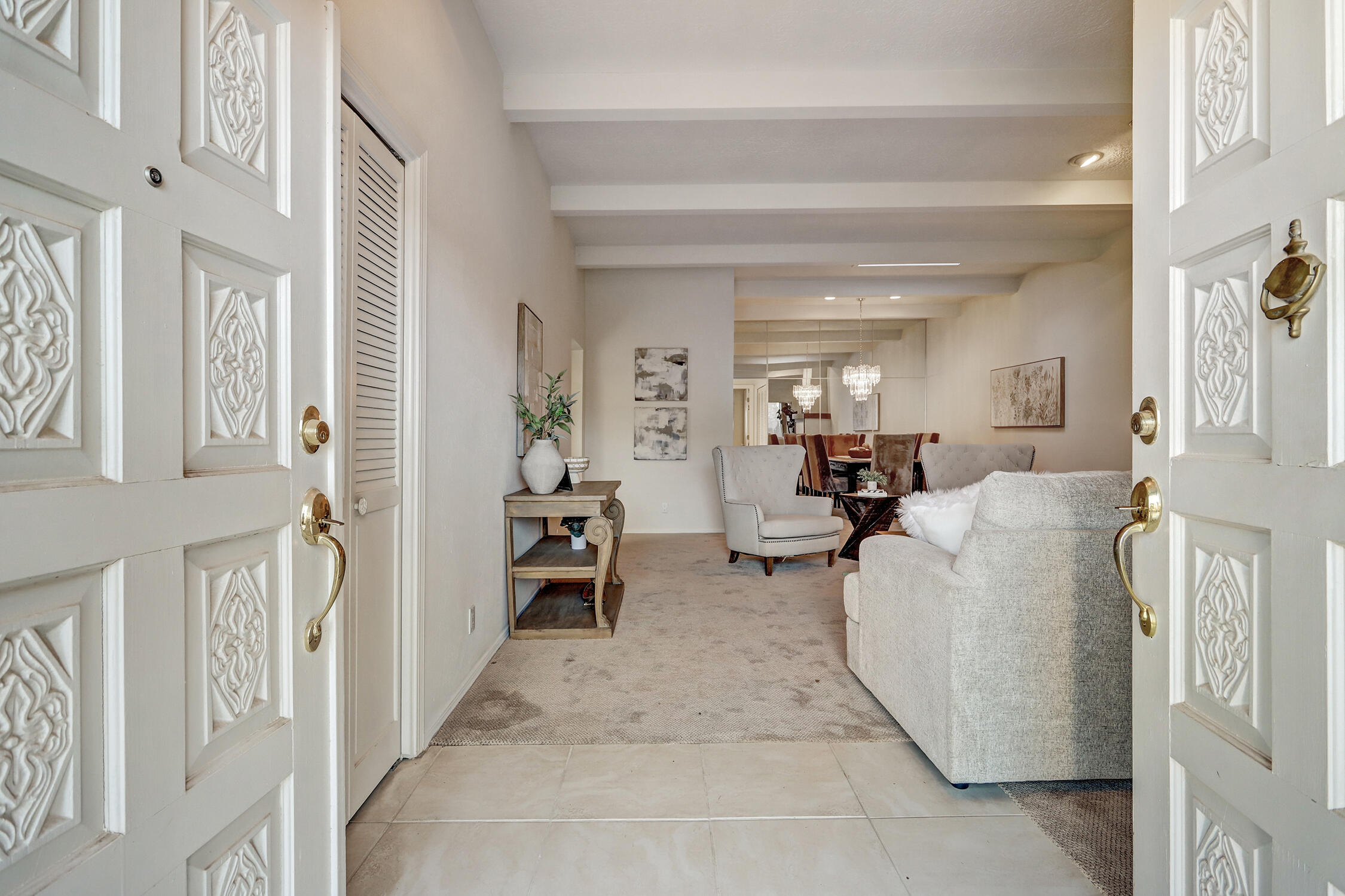 1391 Wagon Train Drive SE