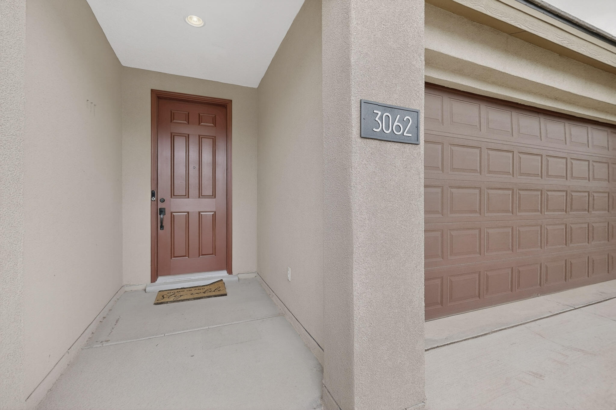 3062 W Turquesa Loop SE