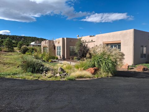 Photo of 26 Lauren Taylor Court, Tijeras, NM 87059 (MLS # 1094868)