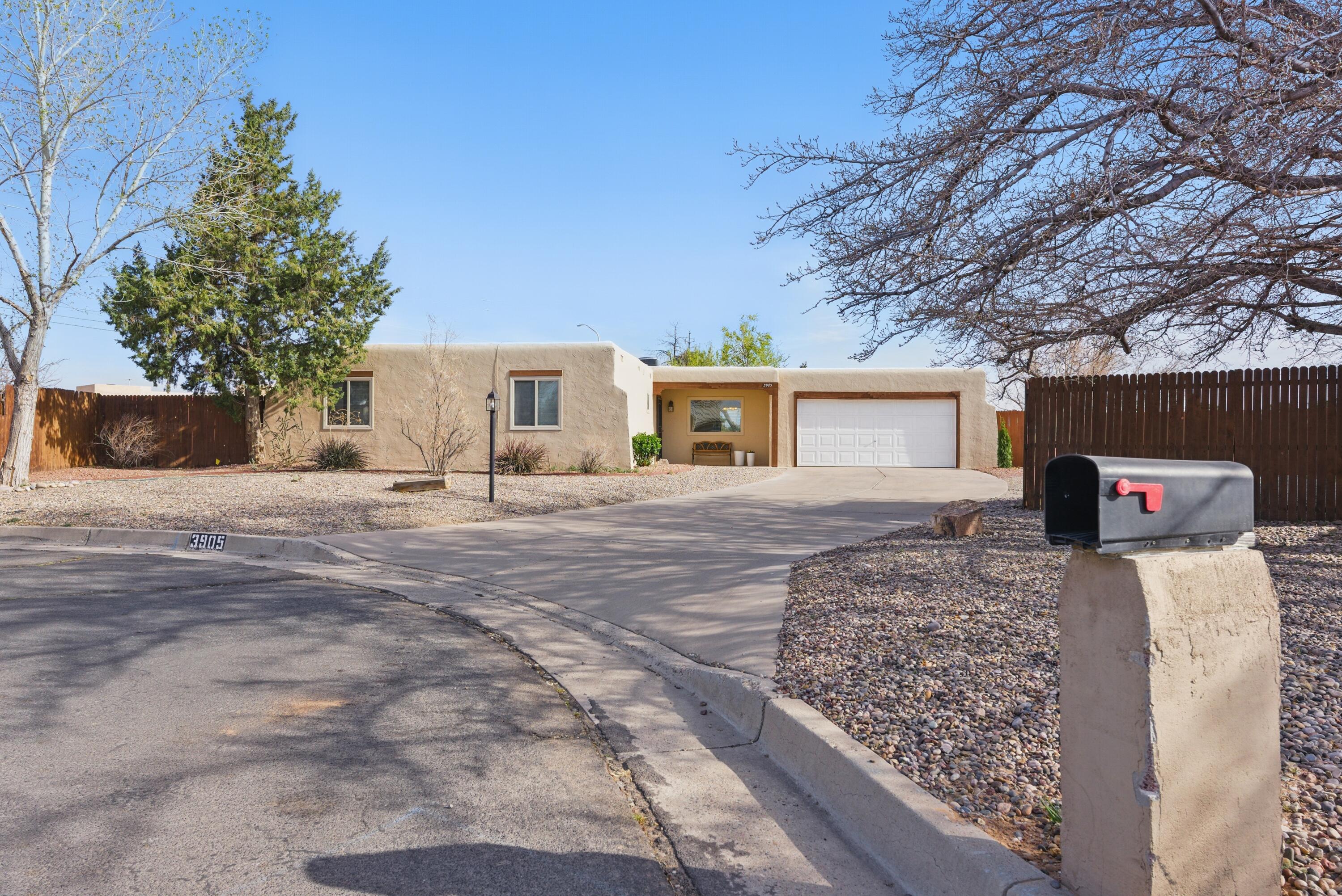 3905 El Dedo Court, Rio Rancho, New Mexico image 1