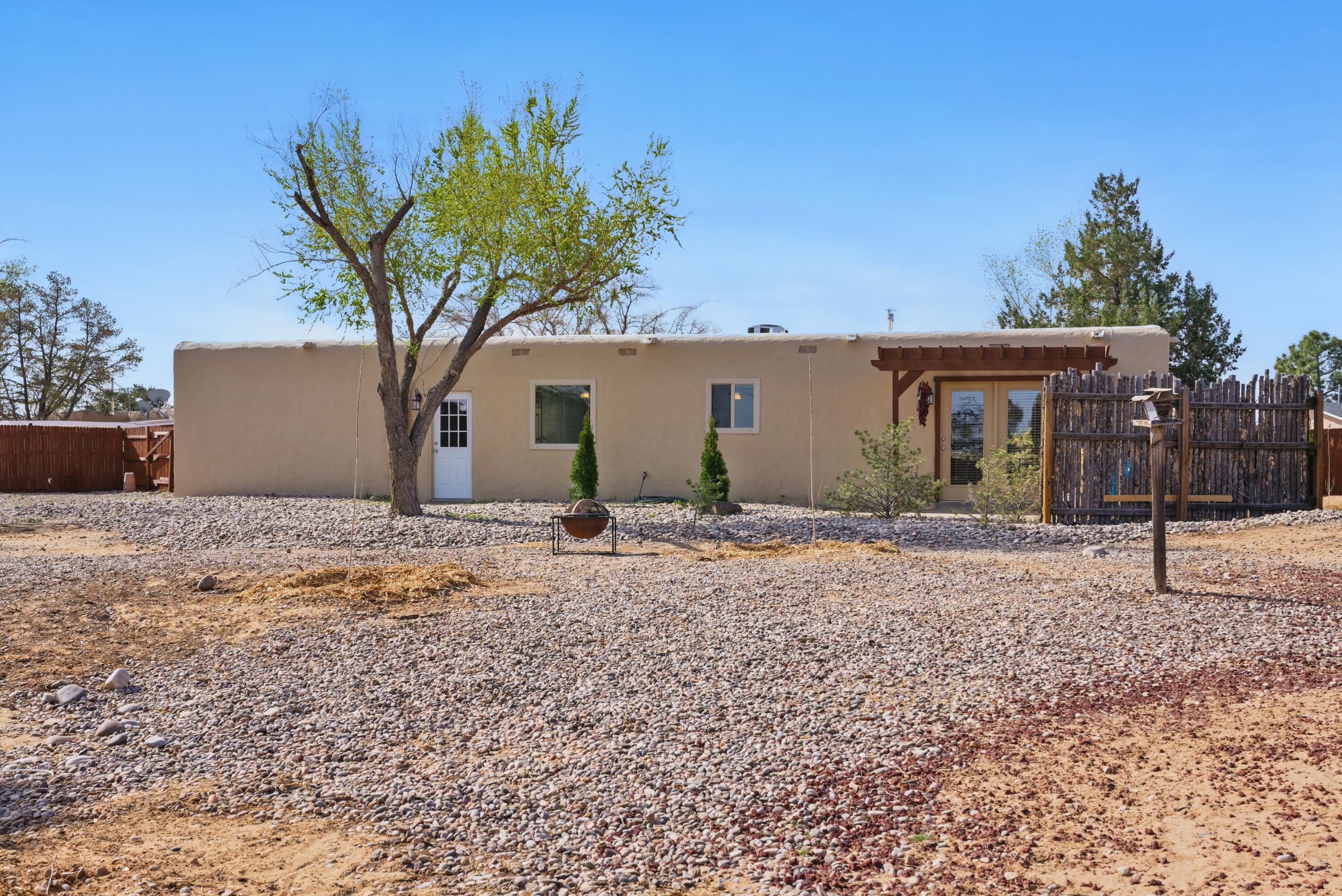 3905 El Dedo Court, Rio Rancho, New Mexico image 31