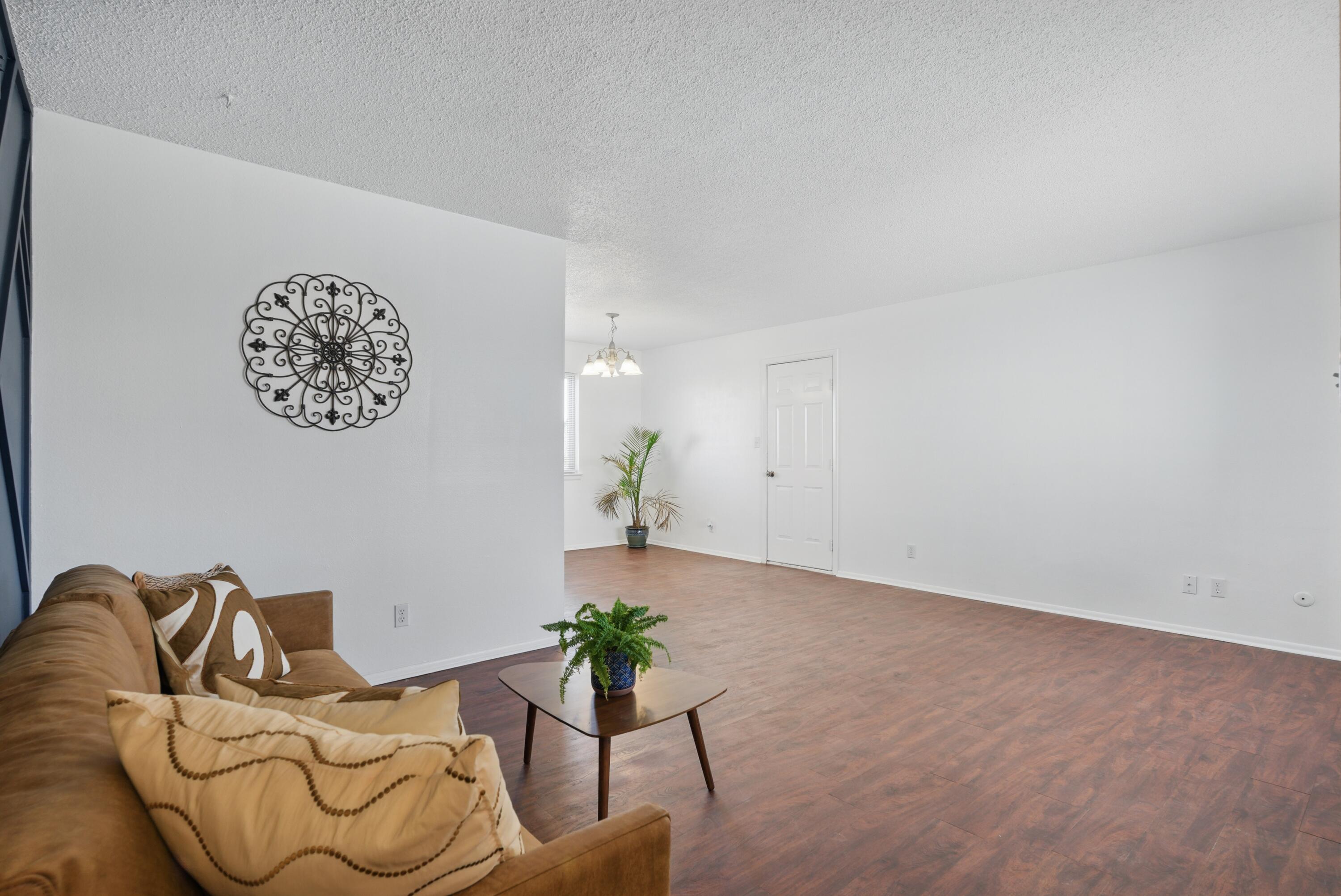 3905 El Dedo Court, Rio Rancho, New Mexico image 6