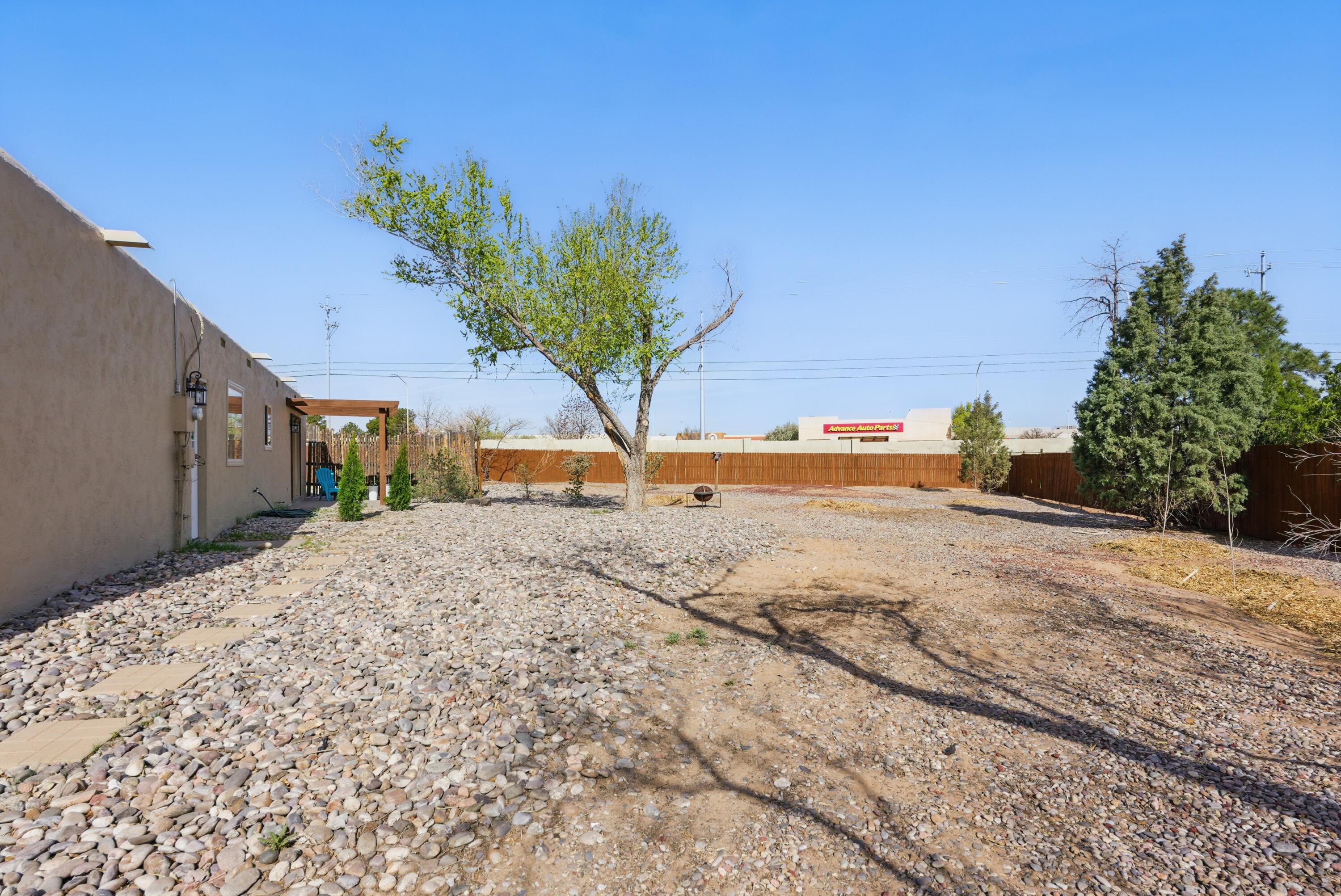 3905 El Dedo Court, Rio Rancho, New Mexico image 30