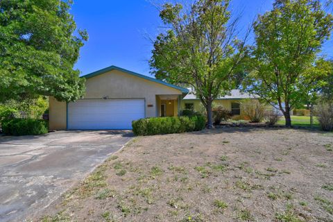 1855 MURRAY Loop Bosque Farms NM 87068