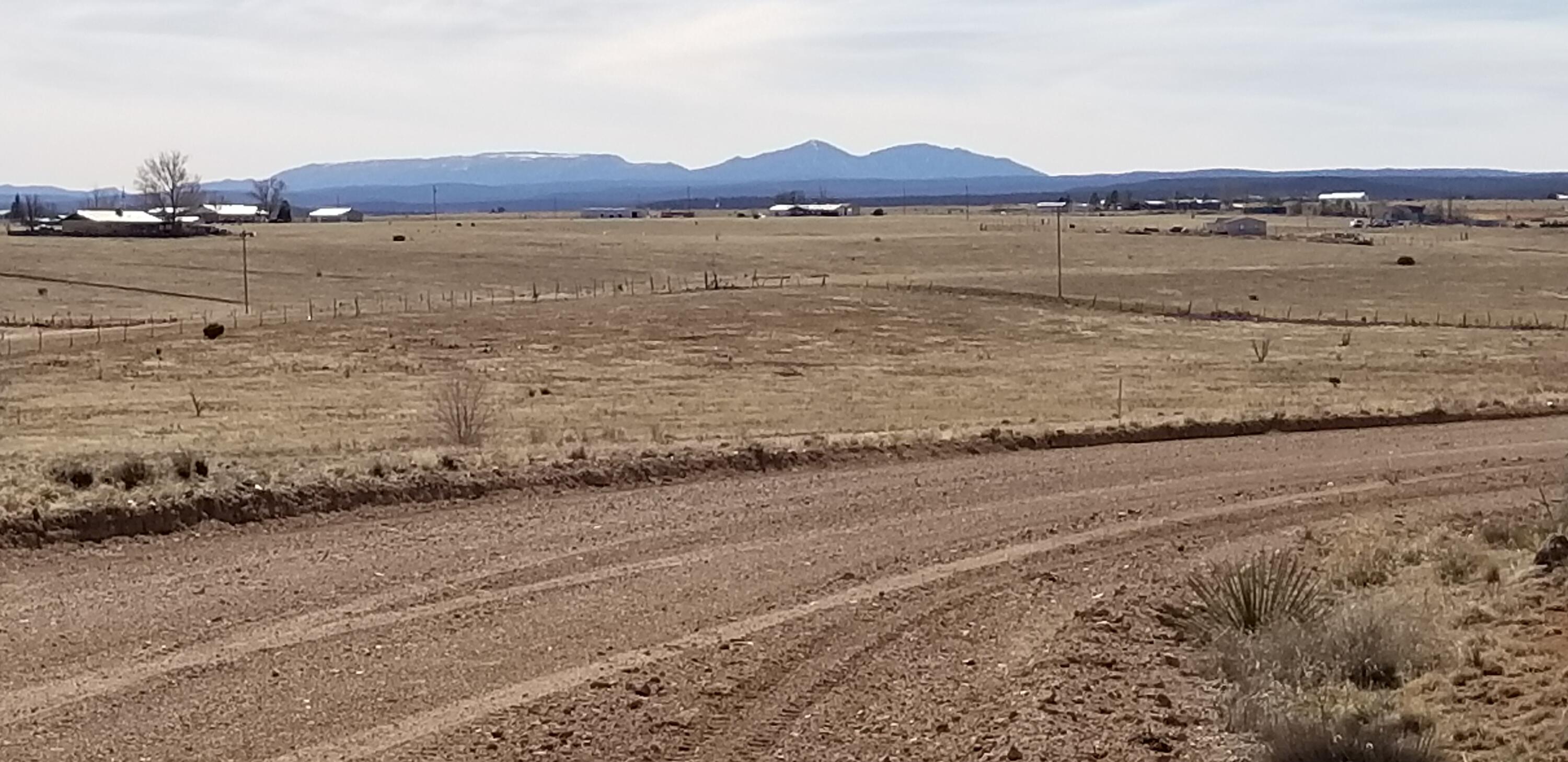 18 Broadmoor Road, Moriarty, New Mexico image 1