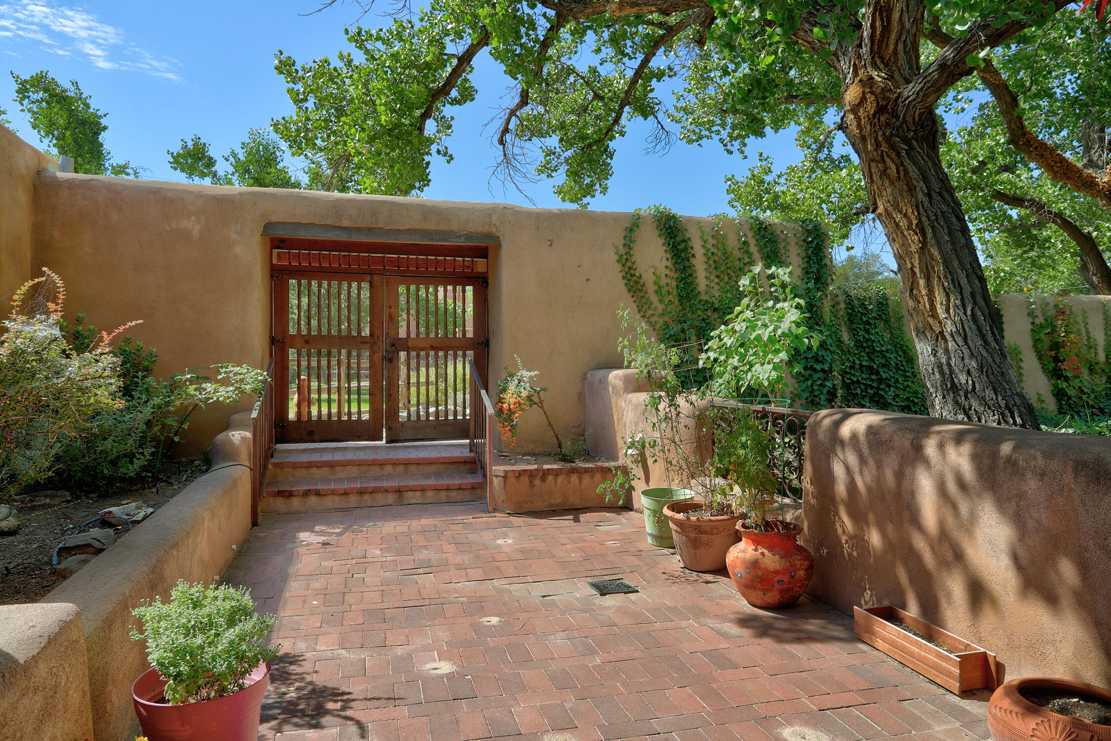 125 Quail Trail, Corrales, New Mexico image 4