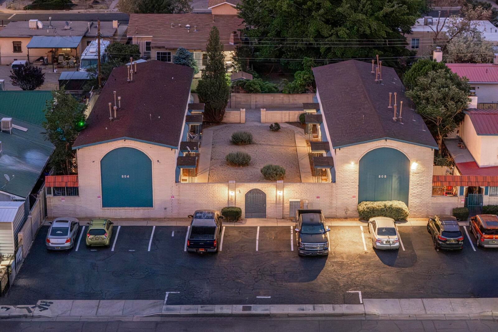 808 Ortiz Drive SE