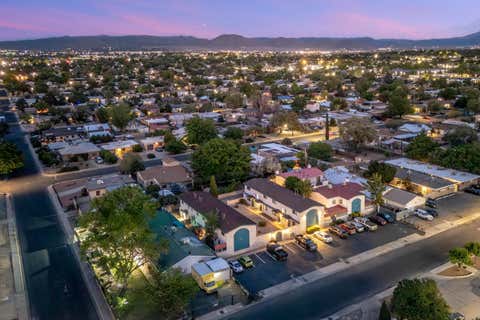 Photo of 808 Ortiz Drive SE, Albuquerque, NM 87108 (MLS # 1108861)