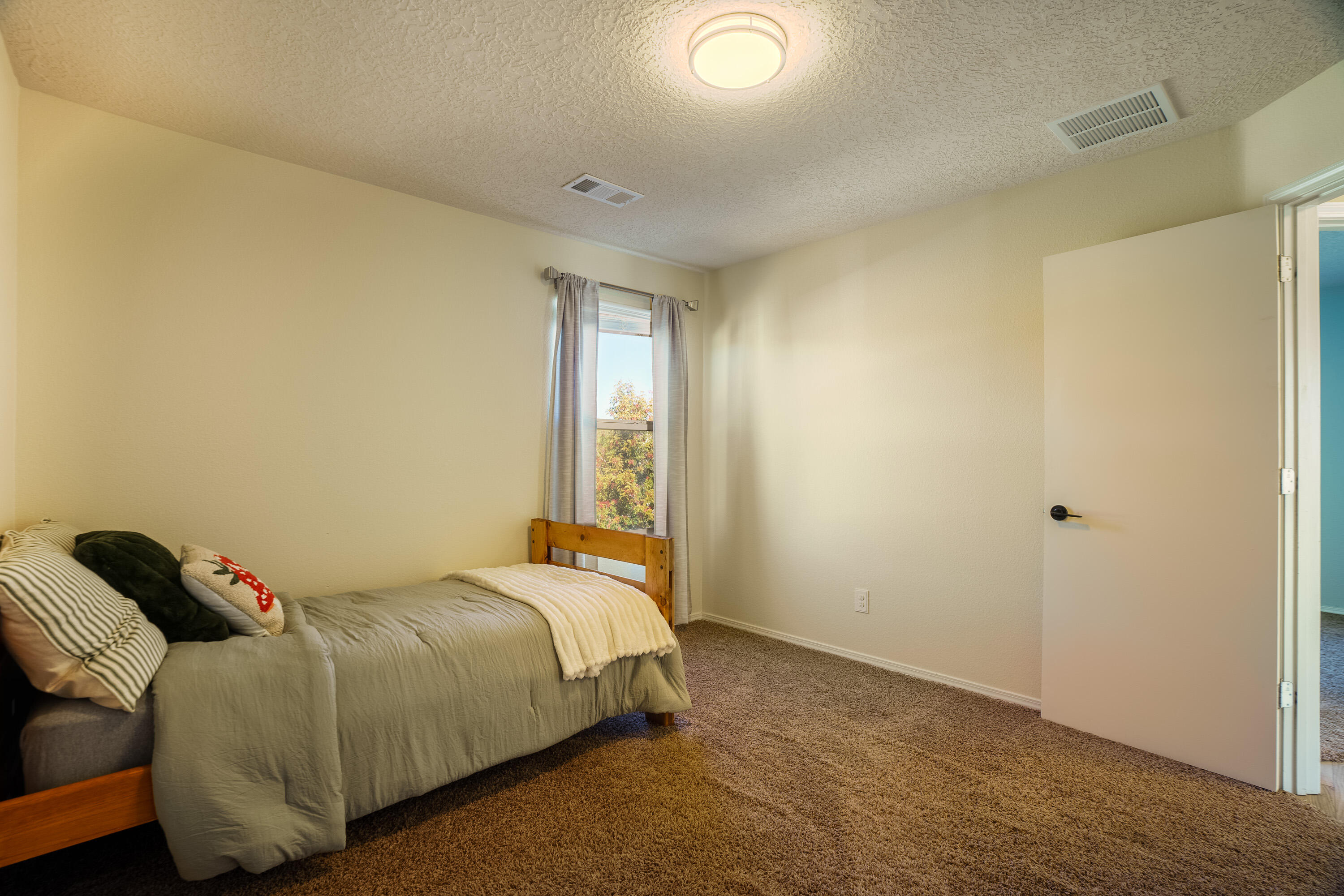 2408 Cunningham Avenue, Albuquerque, New Mexico image 33