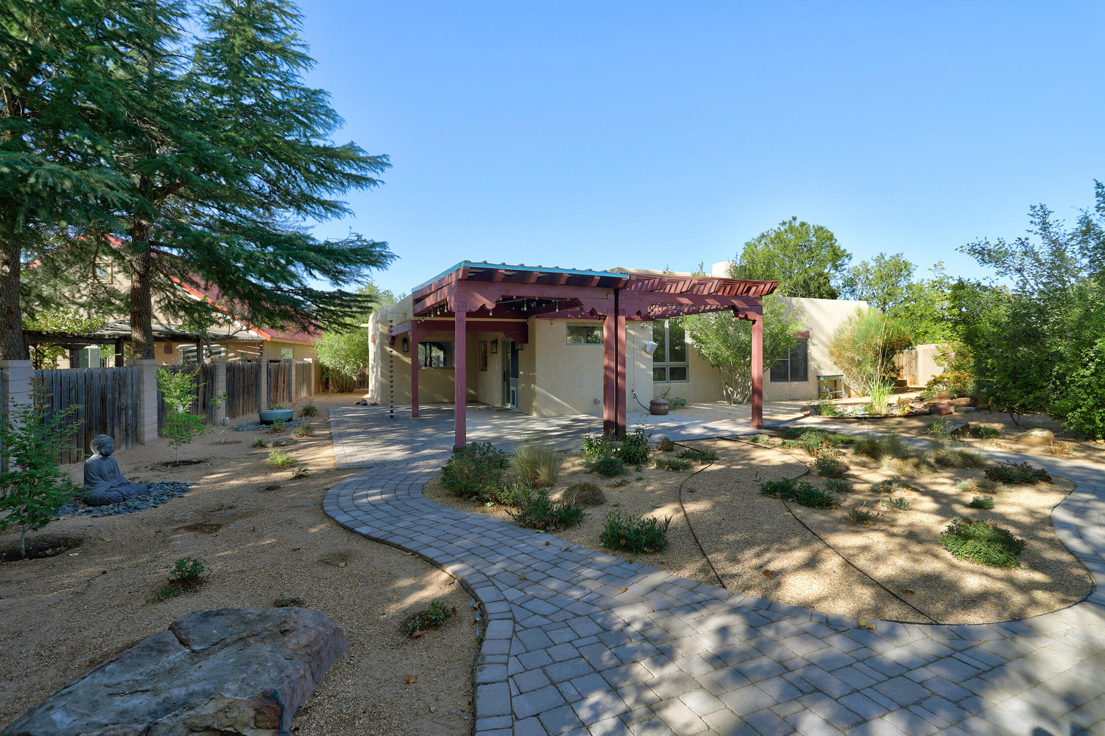 353 La Chamisal Lane, Los Ranchos, New Mexico image 36