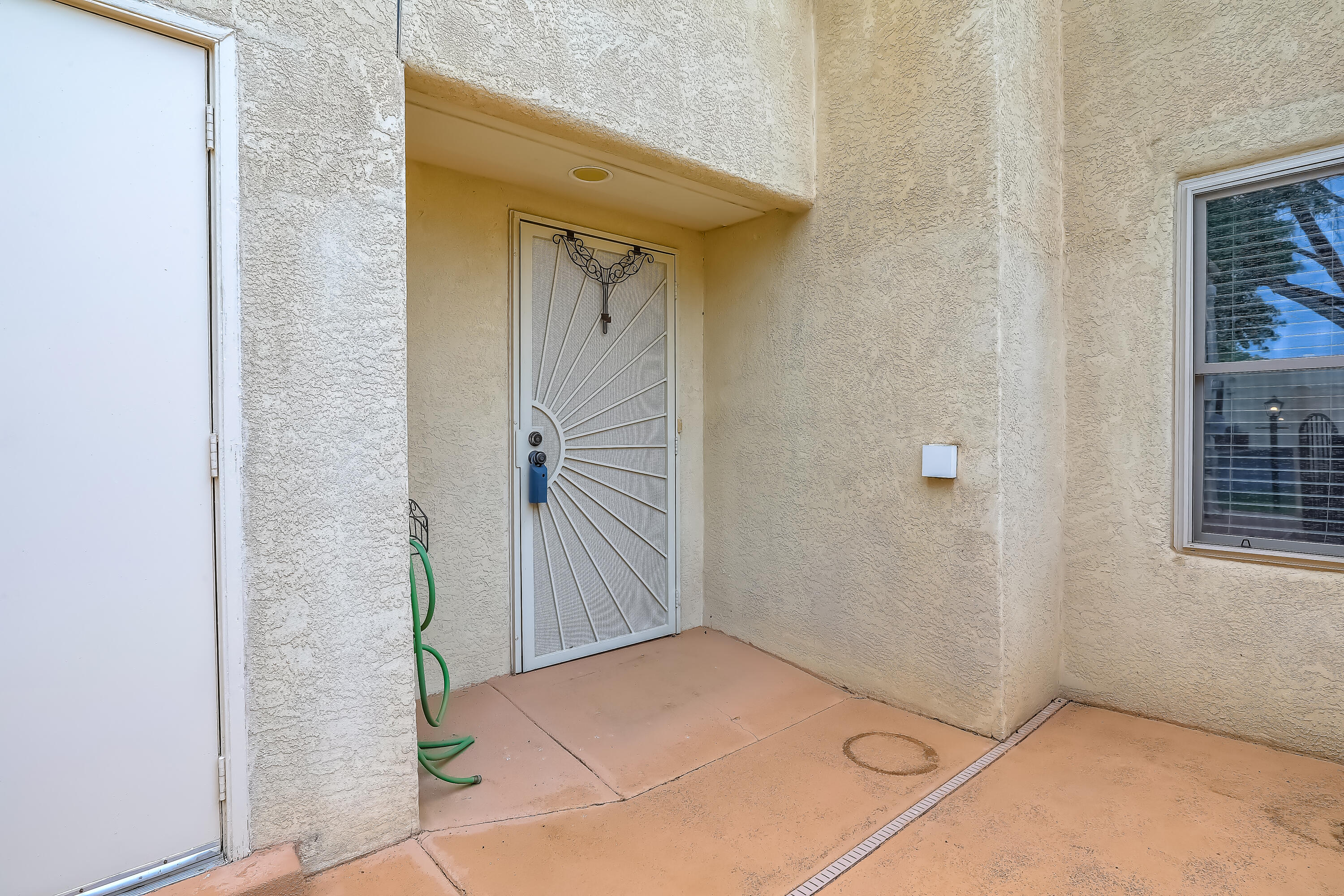 3343 ESPLANADE Circle SE