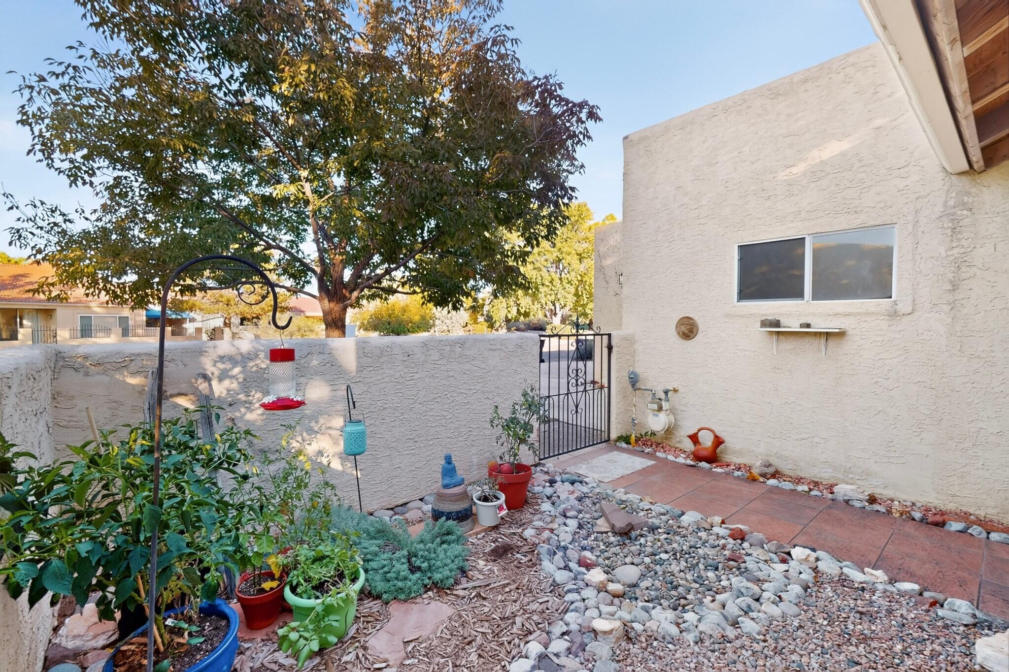 628 Eastlake Drive SE