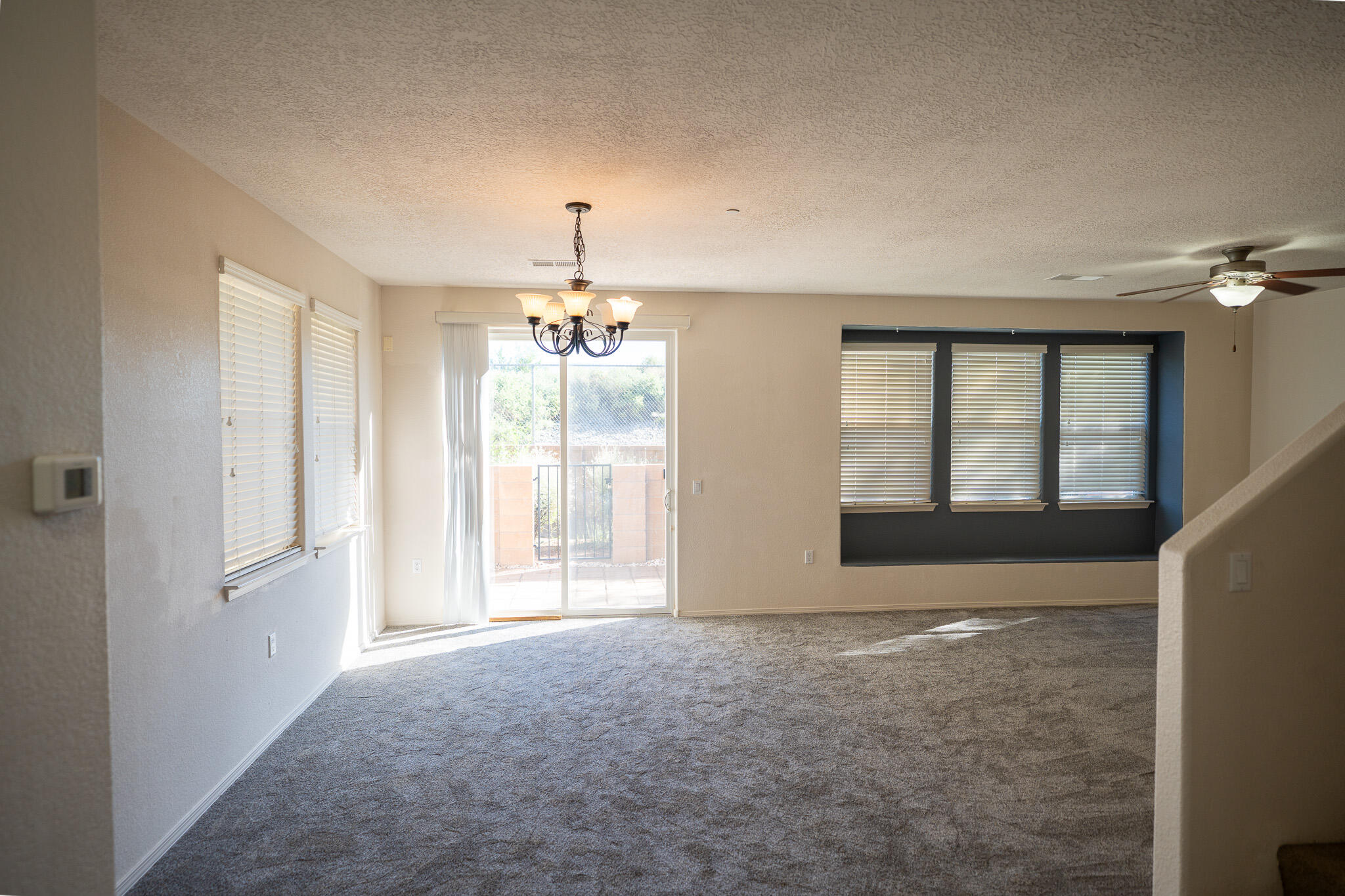 601 MENAUL Boulevard NE 2304