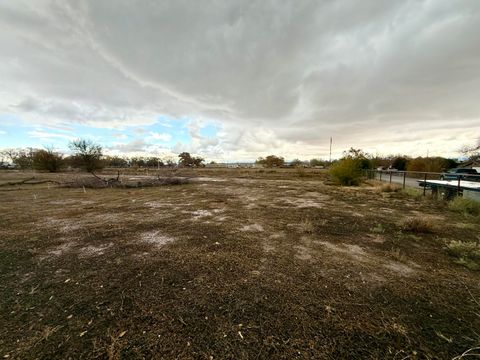 Photo of 318 Heber St Street, Belen, NM 87002 (MLS # 1094781)