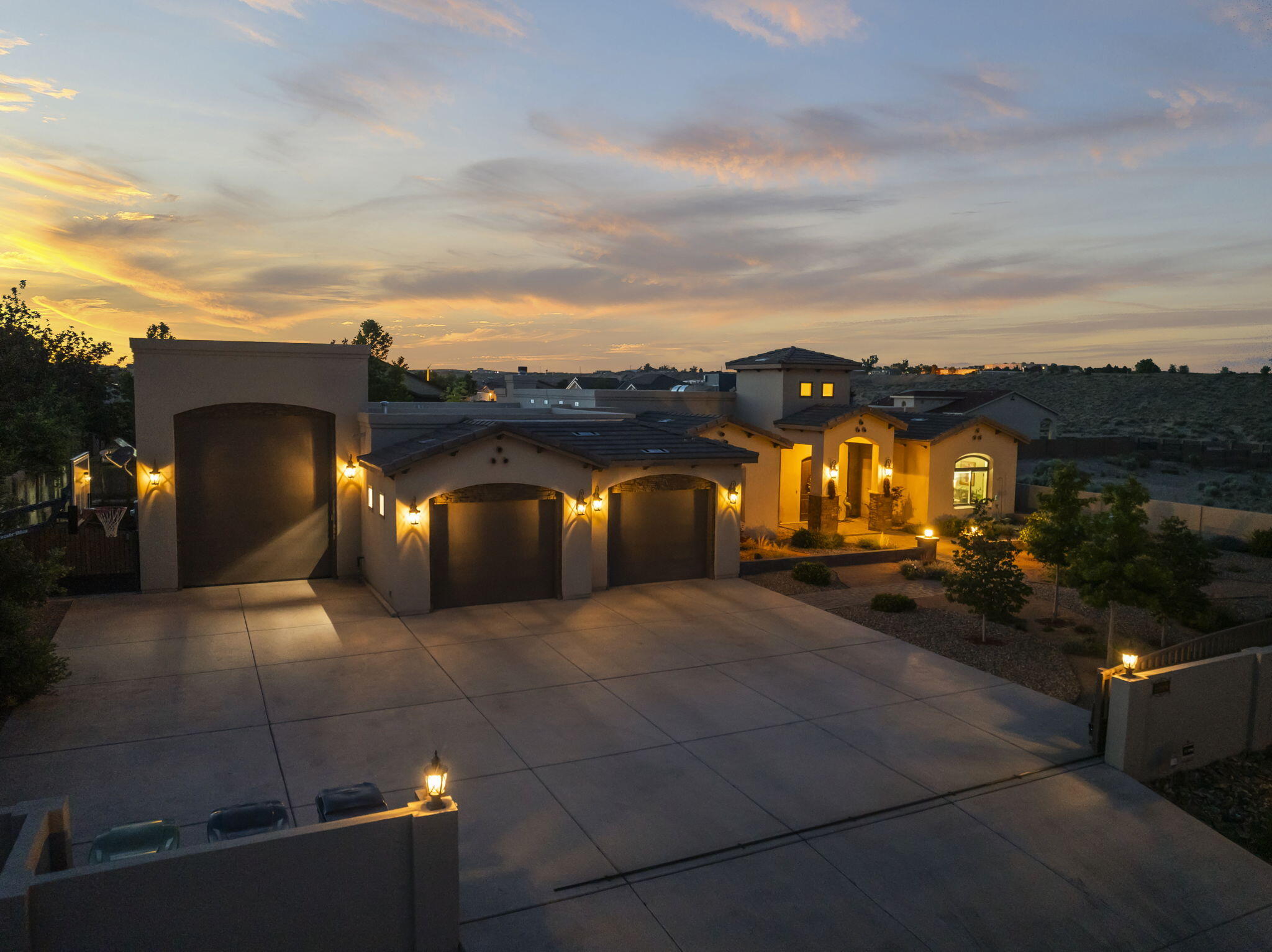 2633 Globe Court, Rio Rancho, New Mexico image 2