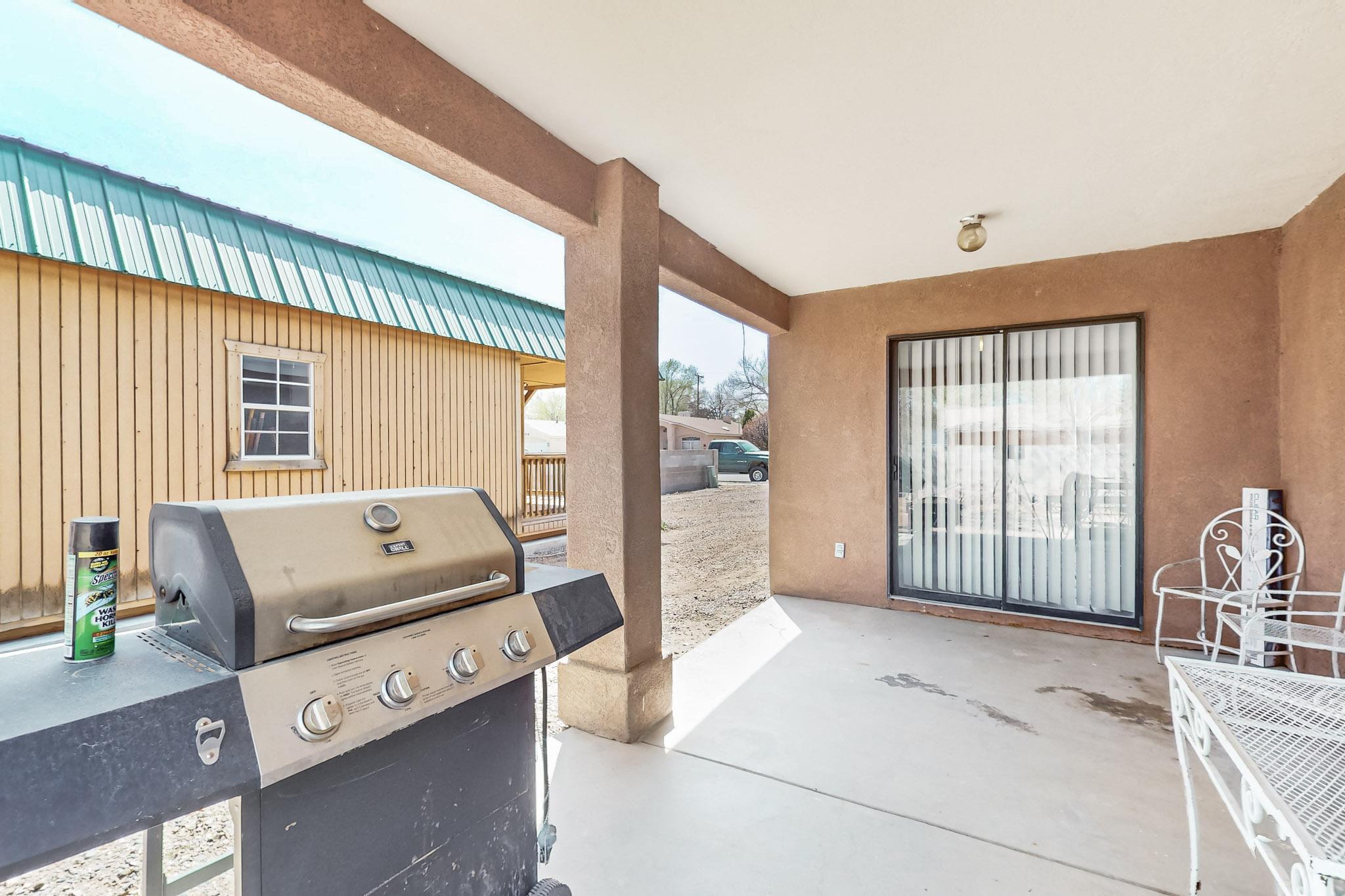 402 Calle Don Santiago, Los Lunas, New Mexico image 30
