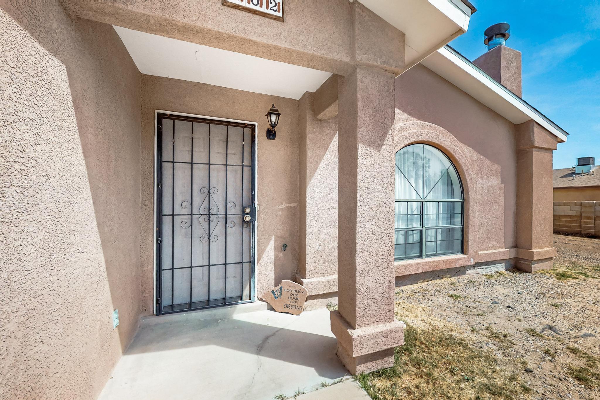 402 Calle Don Santiago, Los Lunas, New Mexico image 3