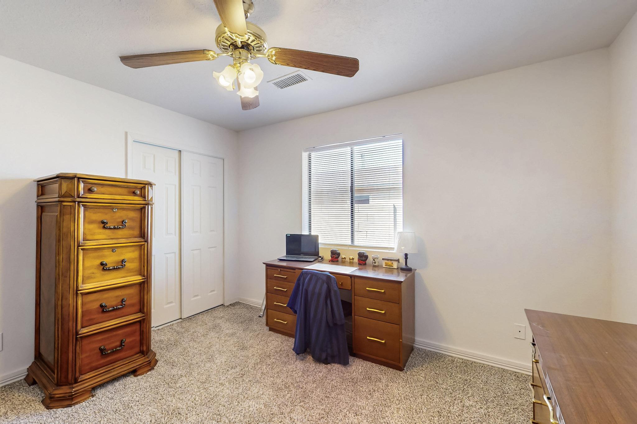402 Calle Don Santiago, Los Lunas, New Mexico image 27