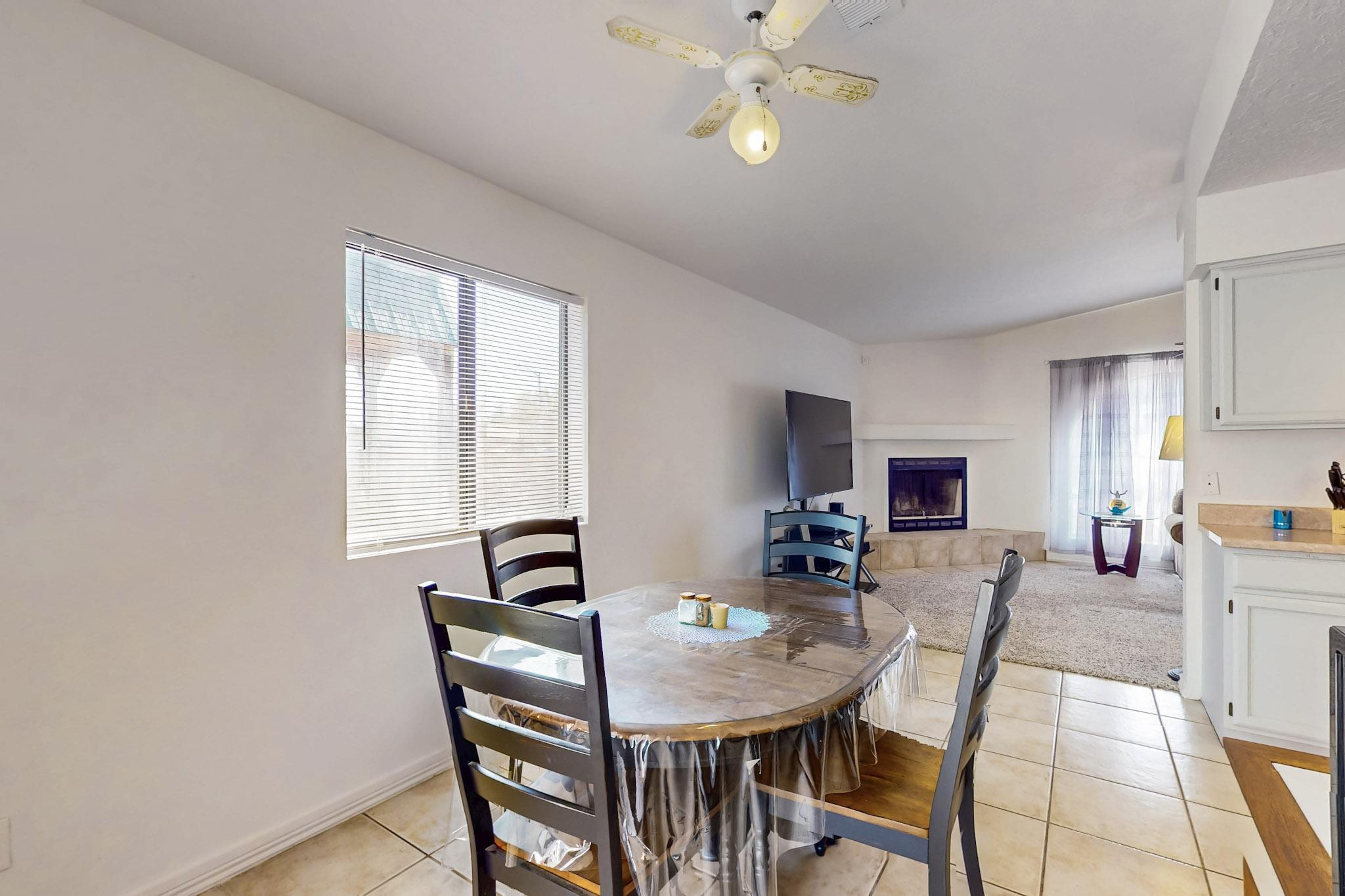 402 Calle Don Santiago, Los Lunas, New Mexico image 15