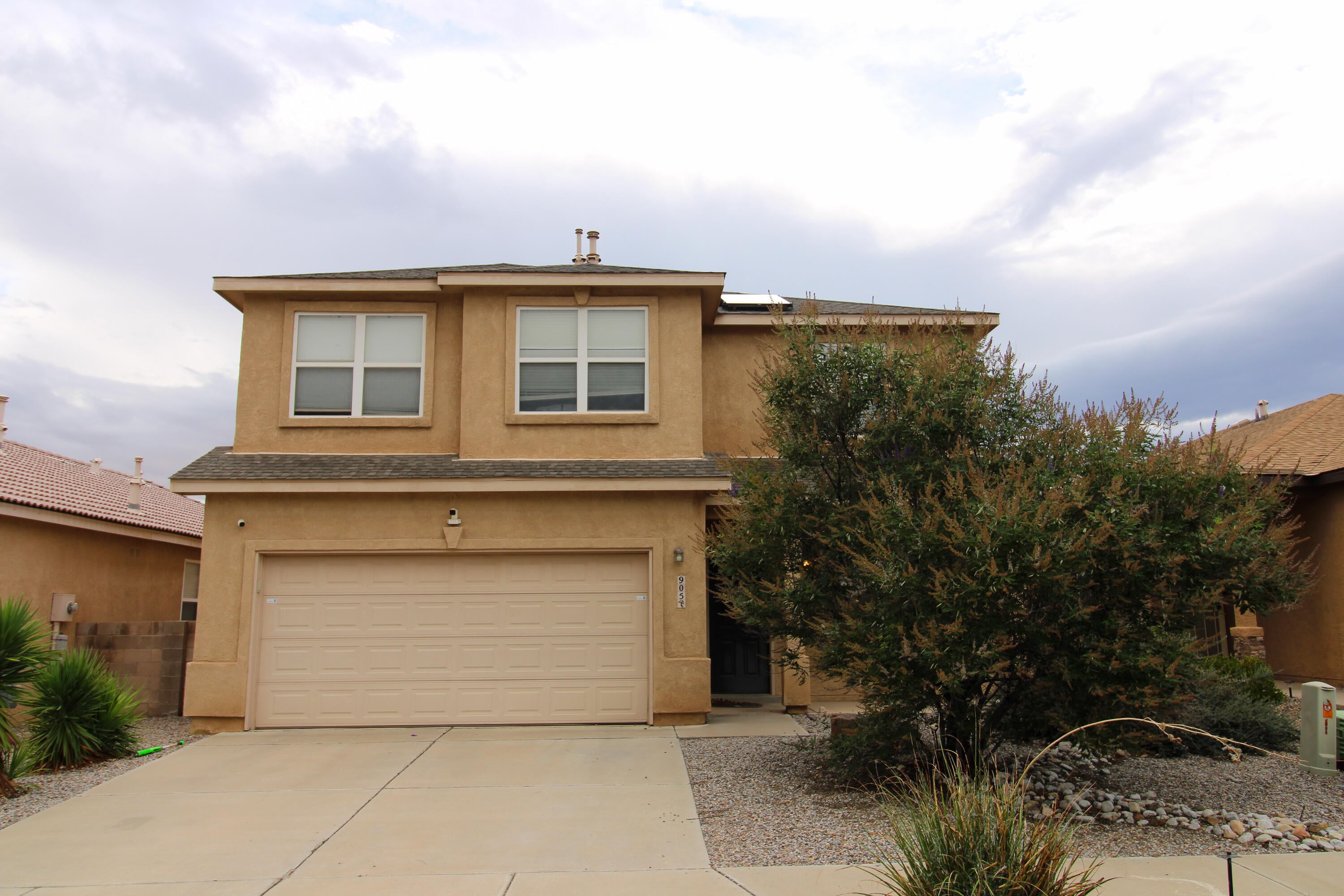 905 Molten Place NW