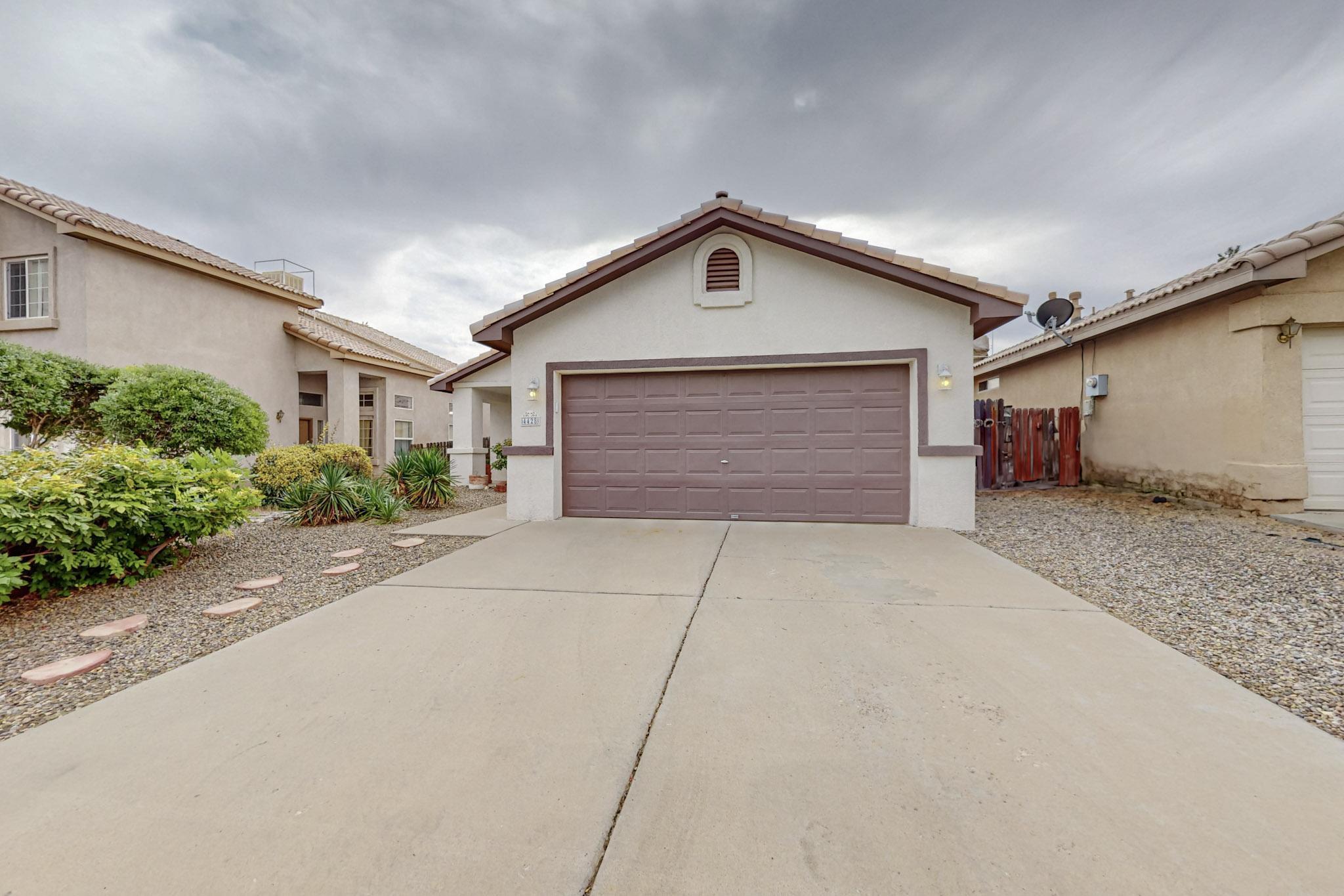 4428 Loren Avenue, Albuquerque, New Mexico image 3