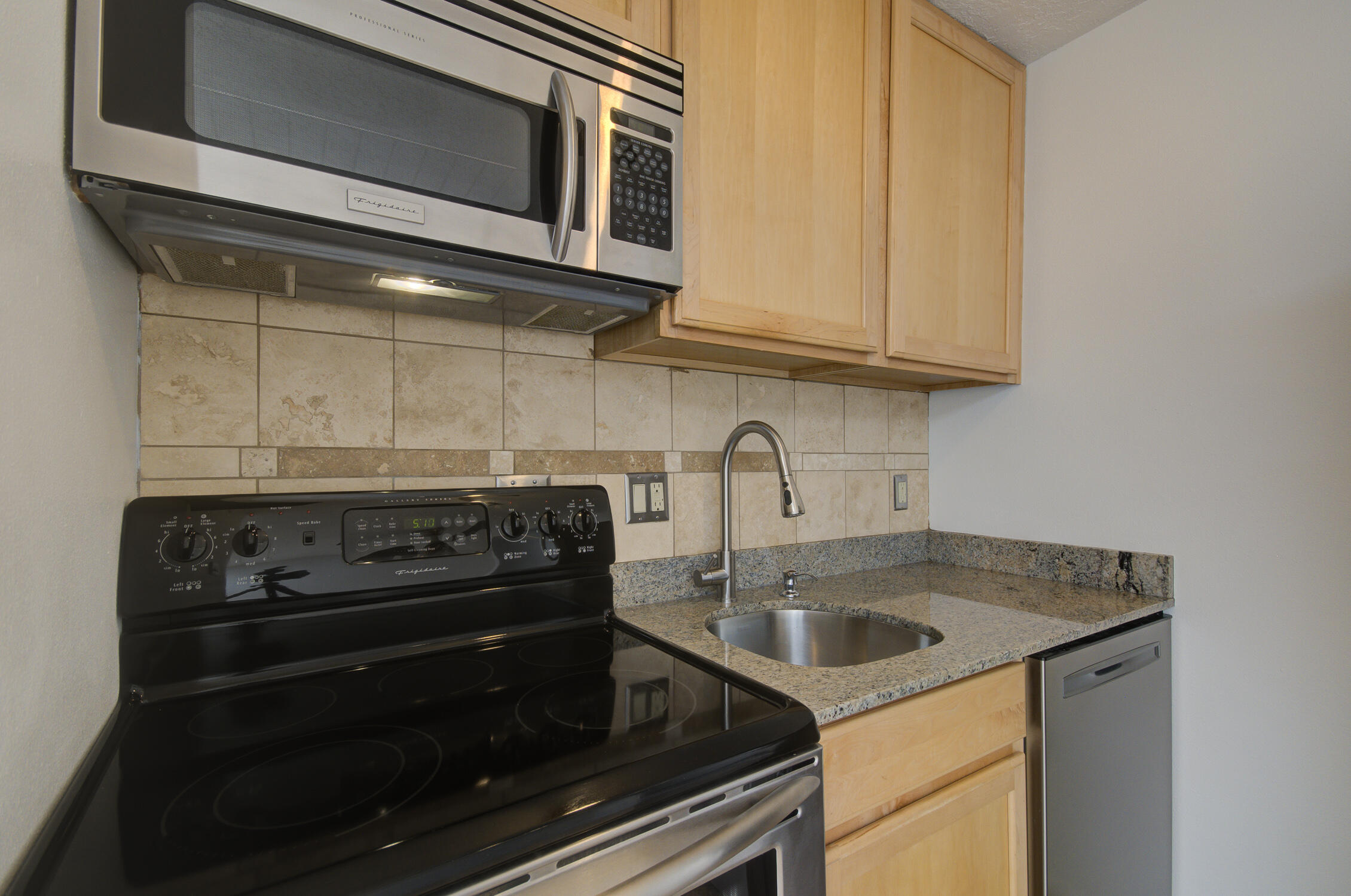 351 Washington Street SE 202