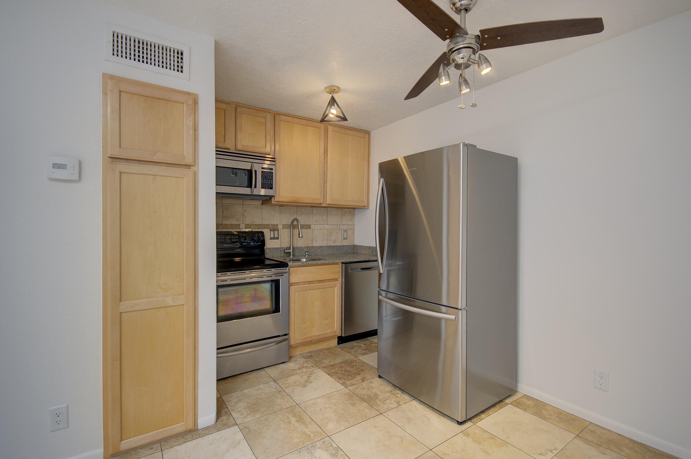 351 Washington Street SE 202