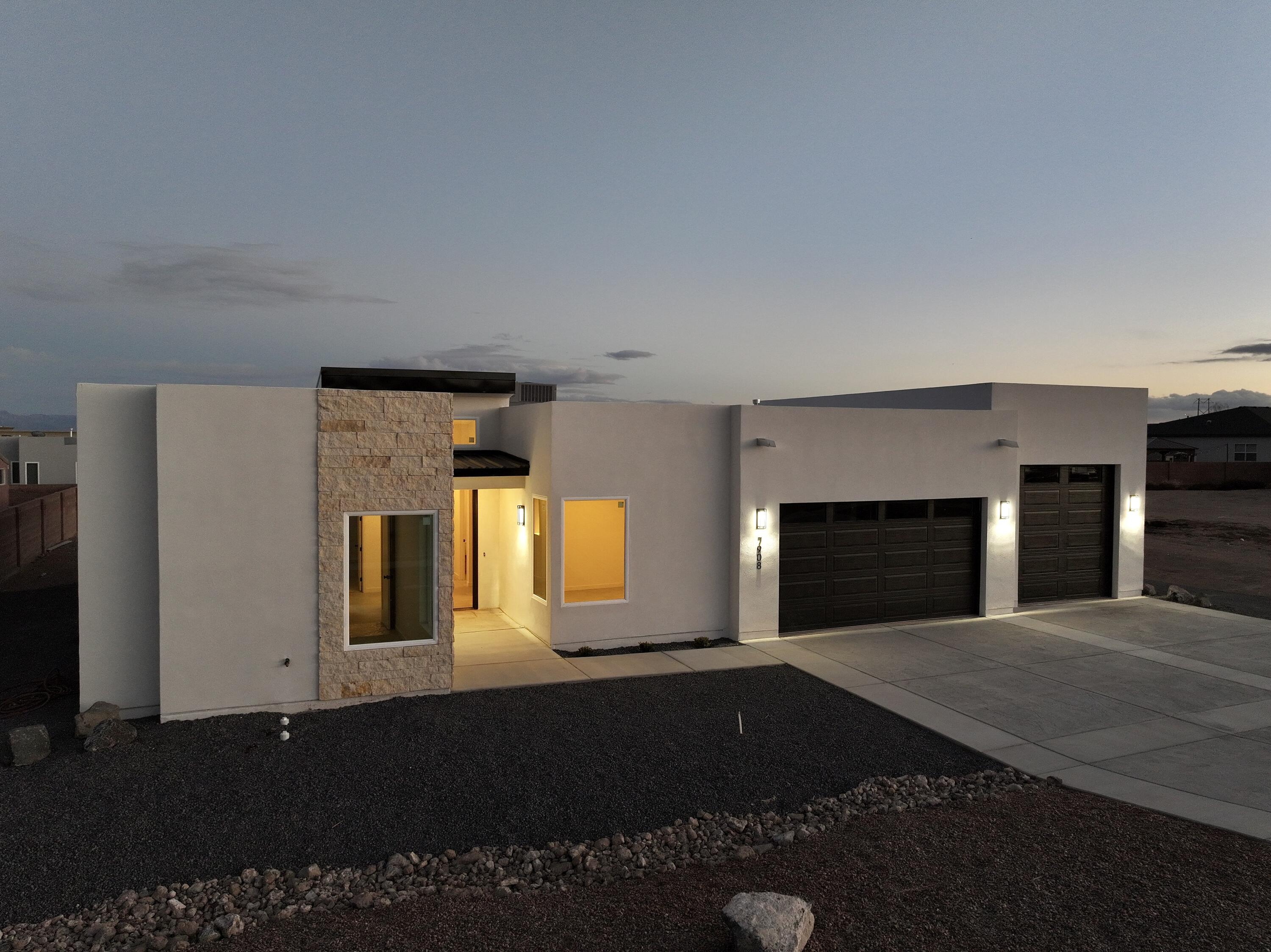 7908 Emerald Drive, Albuquerque, New Mexico image 47