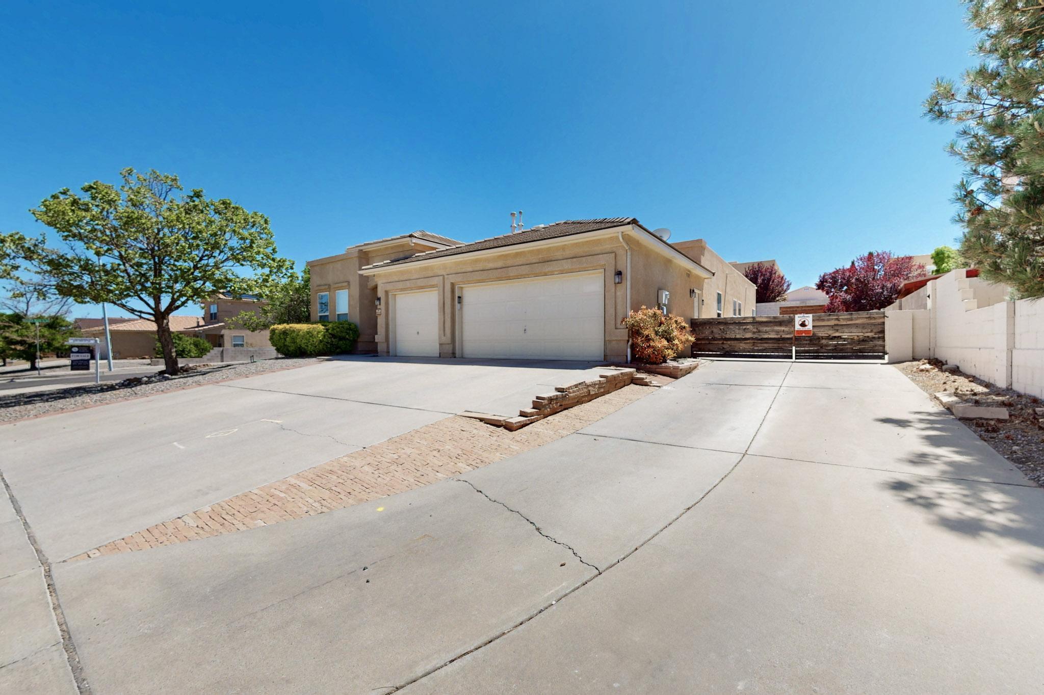 4954 Dream Dancer Drive, Rio Rancho, New Mexico image 4
