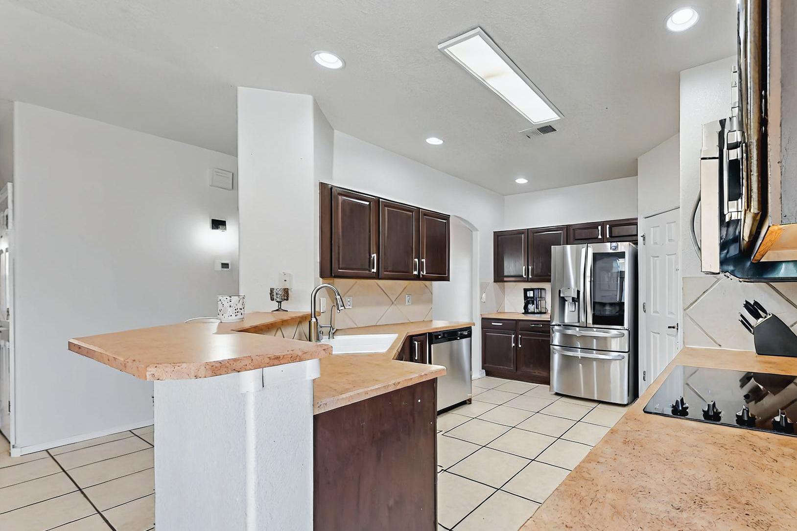 4954 Dream Dancer Drive, Rio Rancho, New Mexico image 8