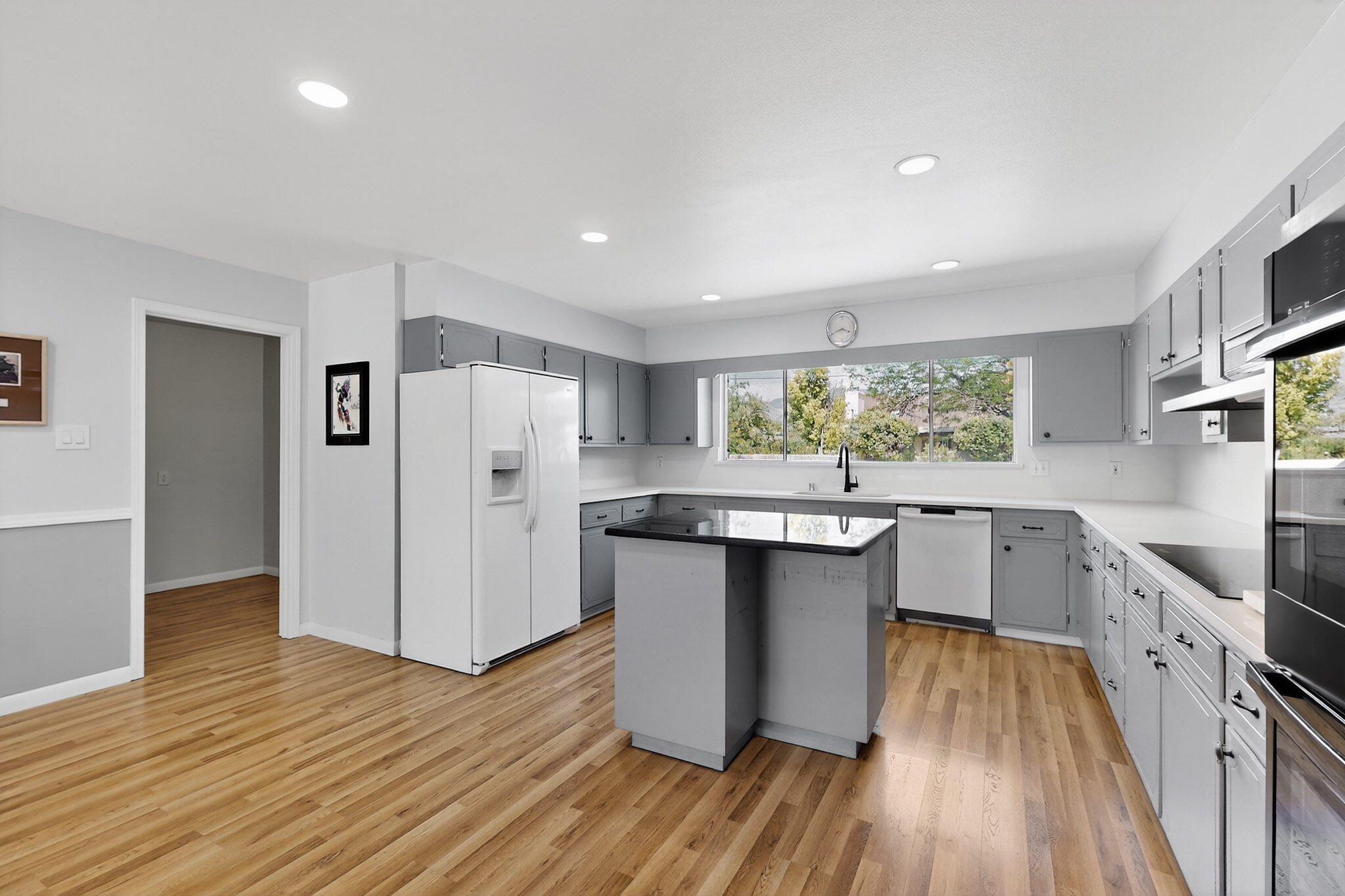 1414 CALIFORNIA Street NE