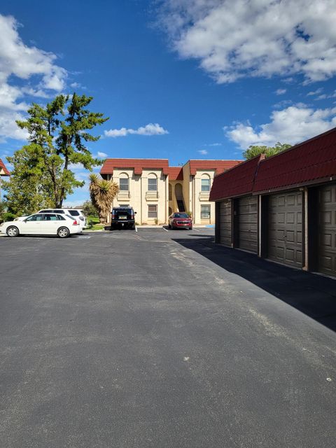 Photo of 829 Country Club Drive SE #APT 2A, Rio Rancho, NM 87124 (MLS # 1101476)