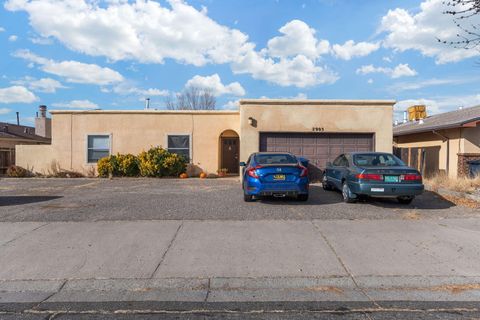 Photo of 2905 PALO VERDE Drive NE, Albuquerque, NM 87112 (MLS # 1097025)