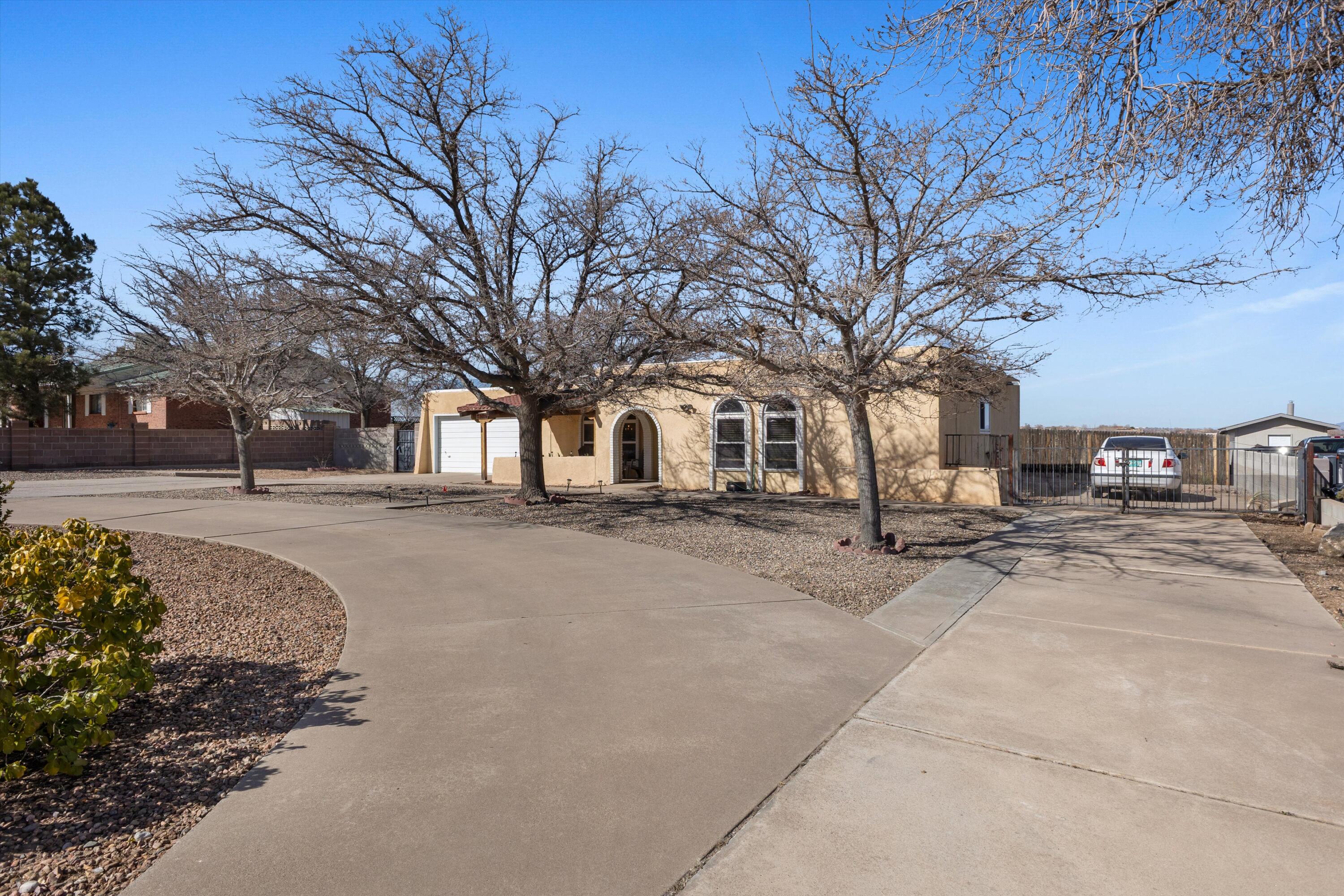 5719 Irving Boulevard NW