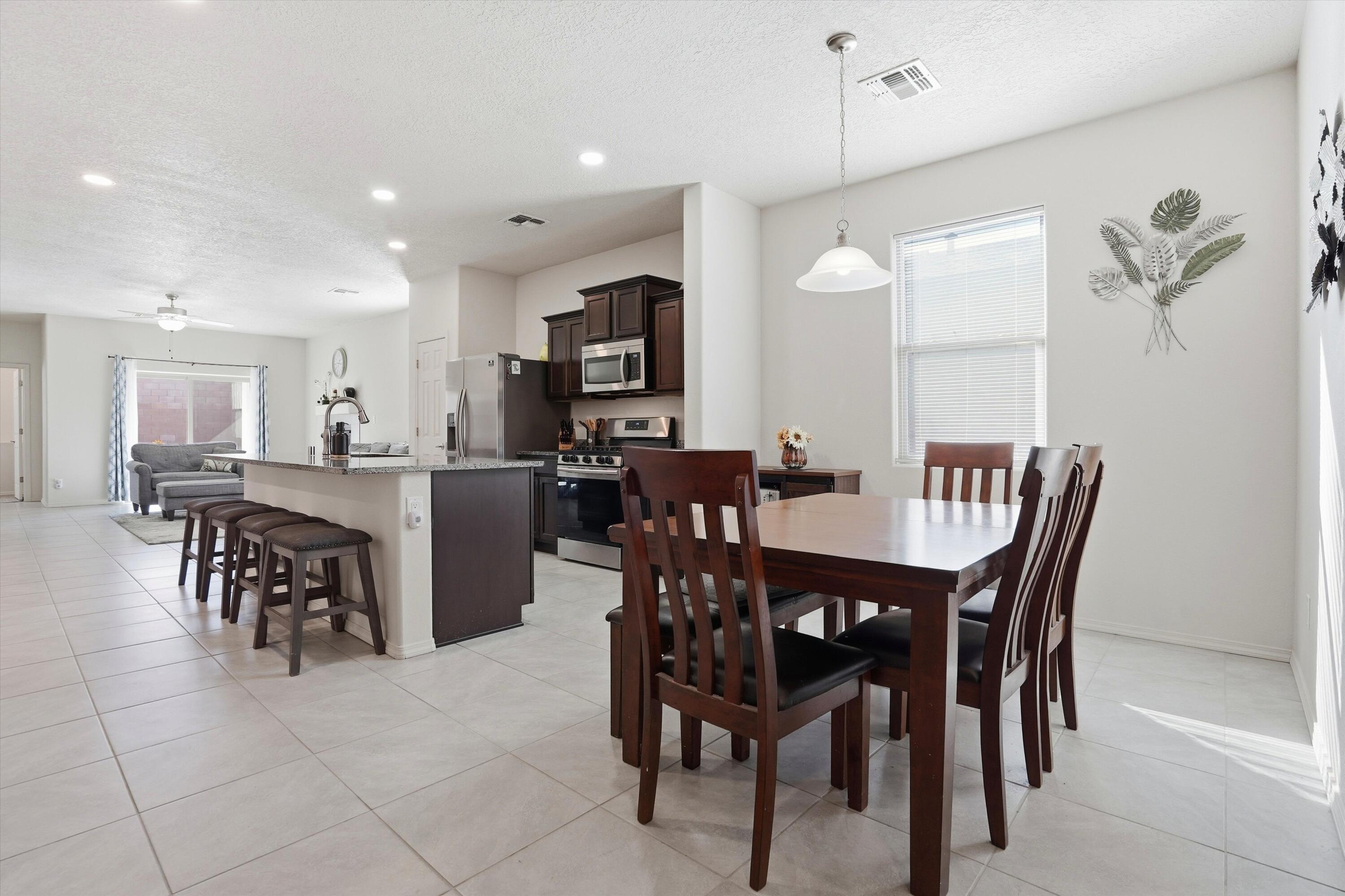 4433 Golden Eagle Loop NE