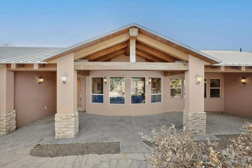 44 Vista Encantada Drive