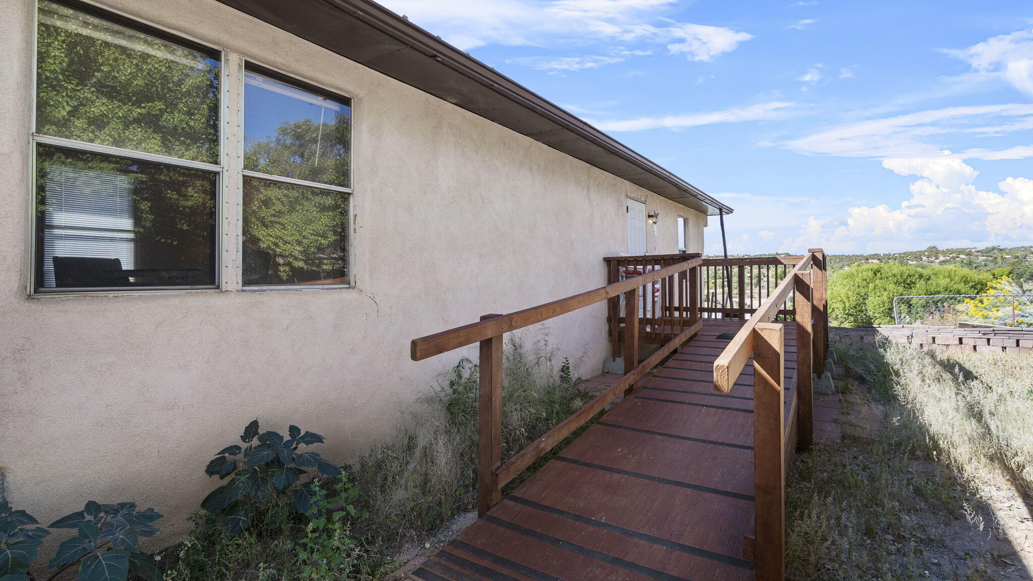 1709 Agua Fria Street, Santa Fe, New Mexico image 6