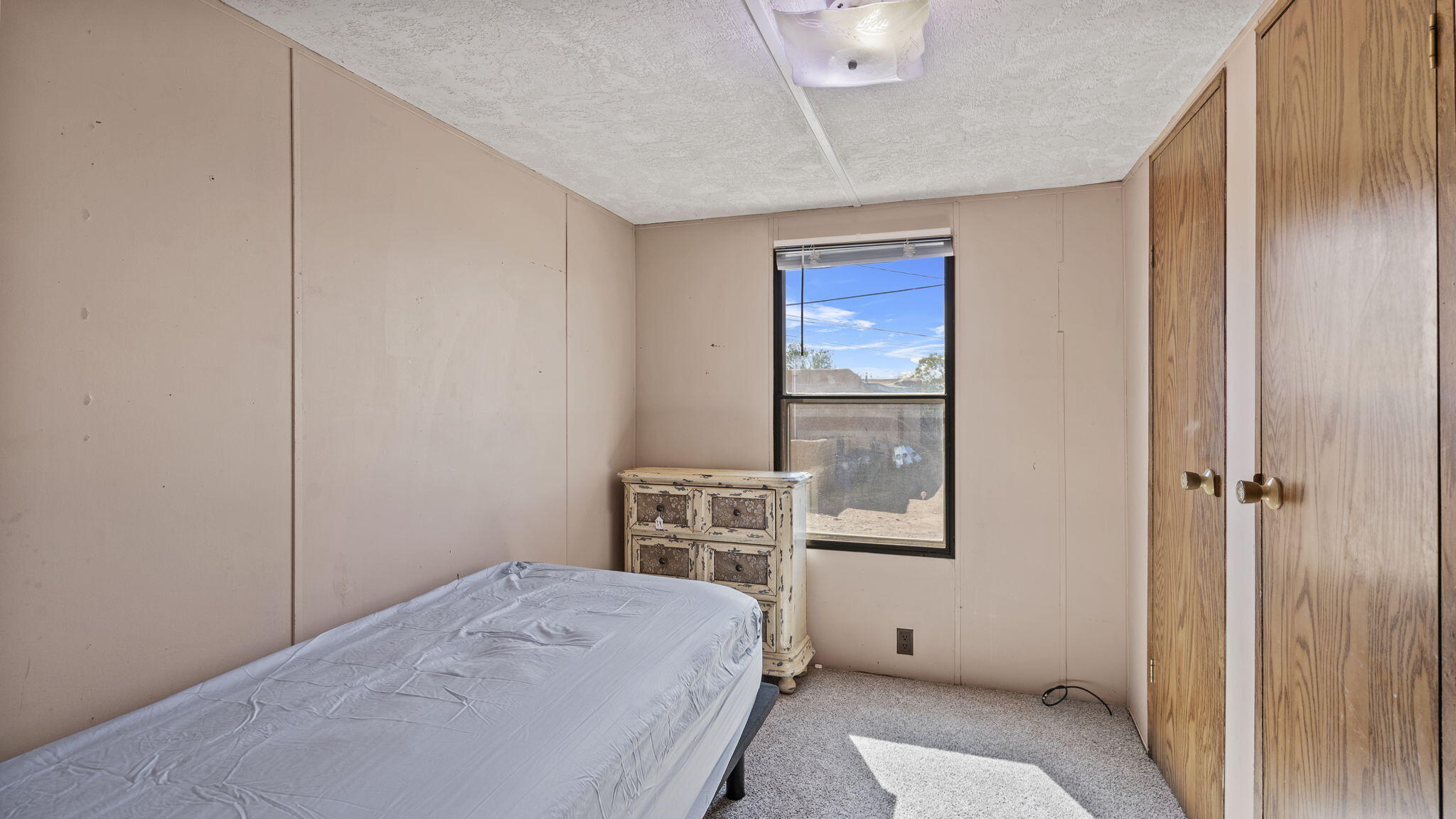 1709 Agua Fria Street, Santa Fe, New Mexico image 14