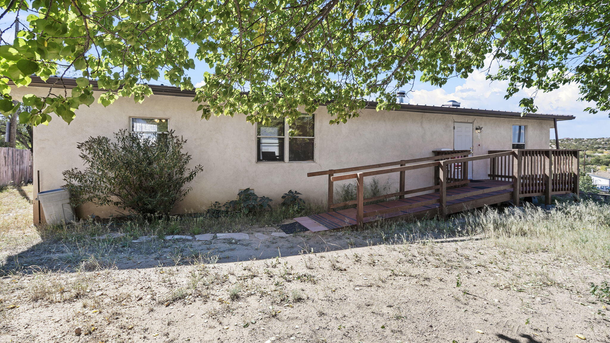 1709 Agua Fria Street, Santa Fe, New Mexico image 5