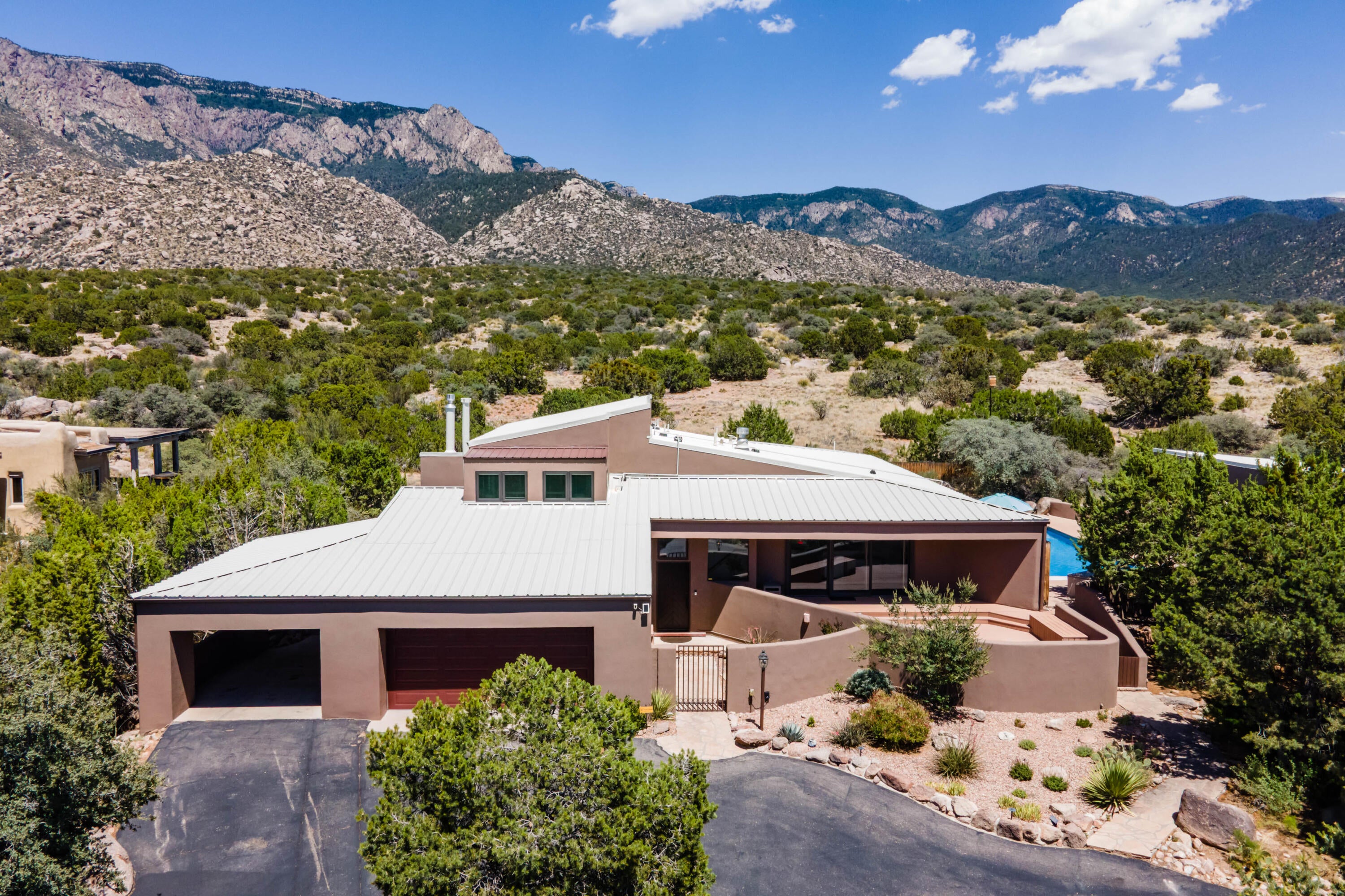 315 Big Horn Ridge Drive NE