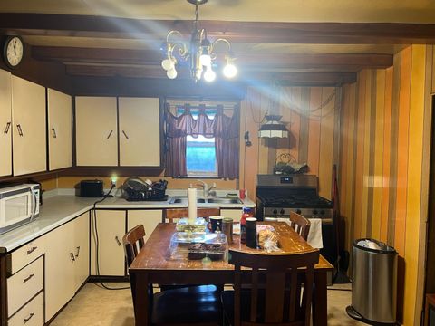 1022 Cerro Vista Road SW Albuquerque NM 87105