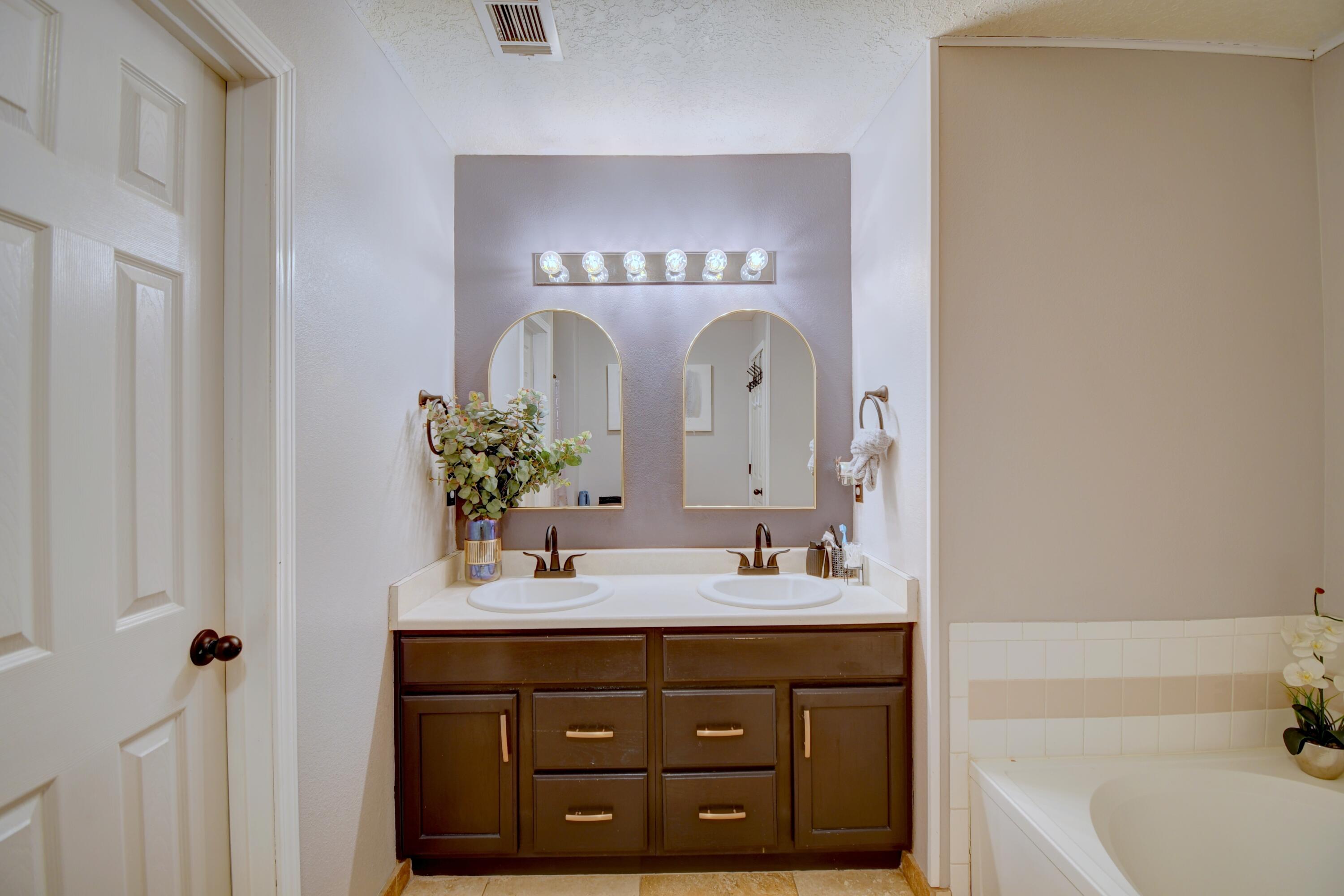 10532 Napoli Street, Albuquerque, New Mexico image 9