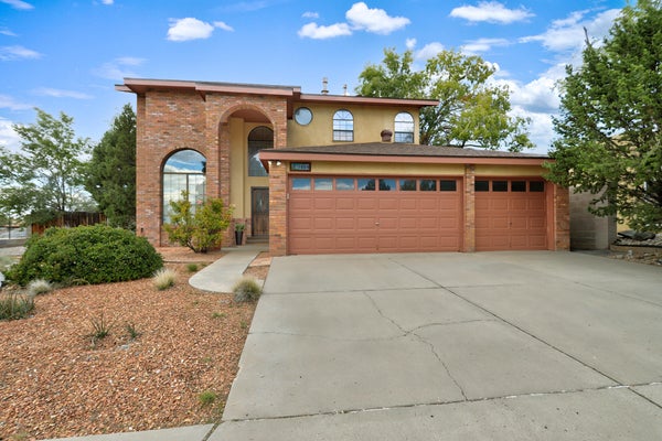 7869 QUINTANA DR NE, ALBUQUERQUE, NM 87109 - Image 65efbb7301fc62692f7f527ae040e409/1431489536