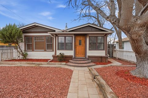 213 Harvard Drive SE Albuquerque NM 87106